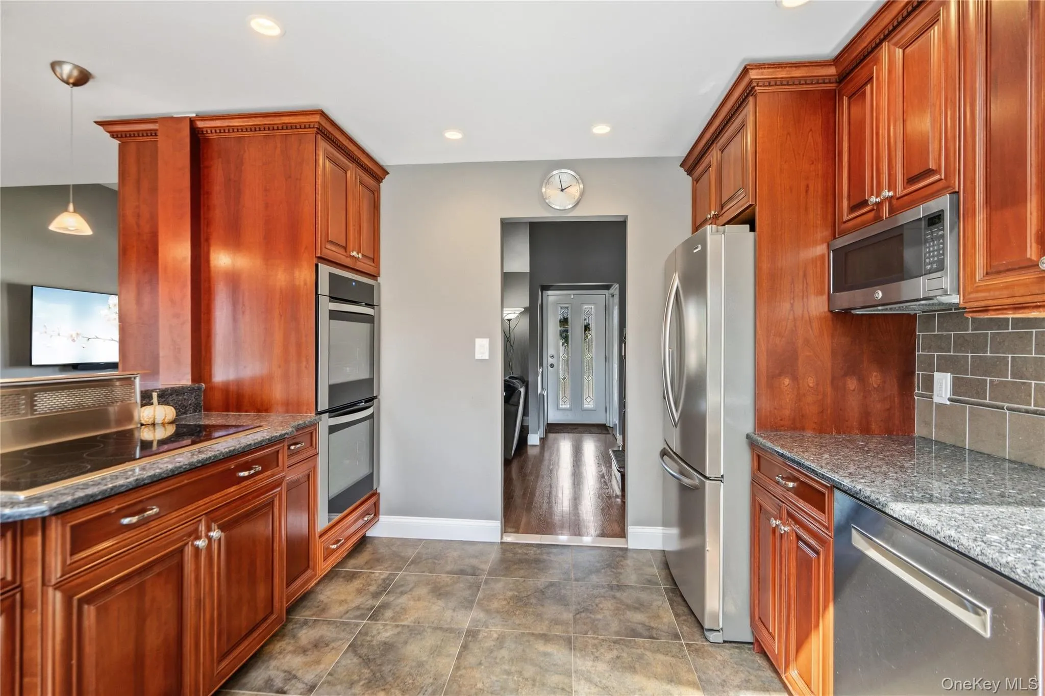 542 Suffolk Avenue, Oyster Bay, NY, 3 Bedrooms Bedrooms, 7 Rooms Rooms,2 BathroomsBathrooms,Residential,For Rent,Suffolk,0,1037953 542 Suffolk Avenue, Oyster Bay, NY, 3 Bedrooms Bedrooms, 7 Rooms Rooms,2 BathroomsBathrooms,Residential,For Rent,Suffolk,0,1037953