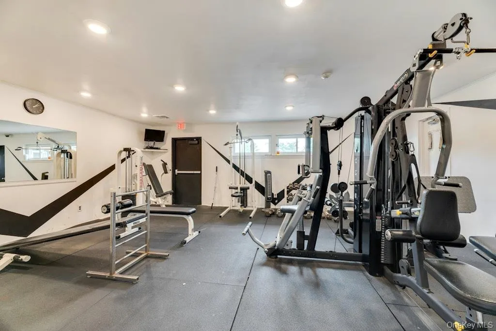 282 Fairview Circle, Brookhaven, NY, 2 Bedrooms Bedrooms, 5 Rooms Rooms,1 BathroomBathrooms,Residential,For Rent,Fairview,0,1037955 282 Fairview Circle, Brookhaven, NY, 2 Bedrooms Bedrooms, 5 Rooms Rooms,1 BathroomBathrooms,Residential,For Rent,Fairview,0,1037955