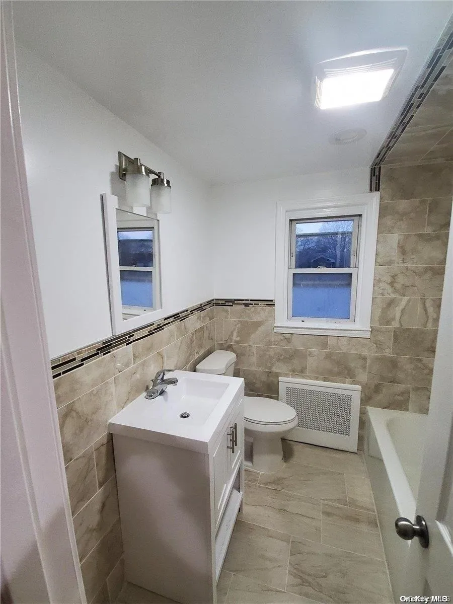 774 Fall Avenue, Hempstead, NY, 1 Bedroom Bedrooms, 3 Room Rooms,1 BathroomBathrooms,Residential Lease,For Rent,Fall,0,1037956 774 Fall Avenue, Hempstead, NY, 1 Bedroom Bedrooms, 3 Room Rooms,1 BathroomBathrooms,Residential Lease,For Rent,Fall,0,1037956