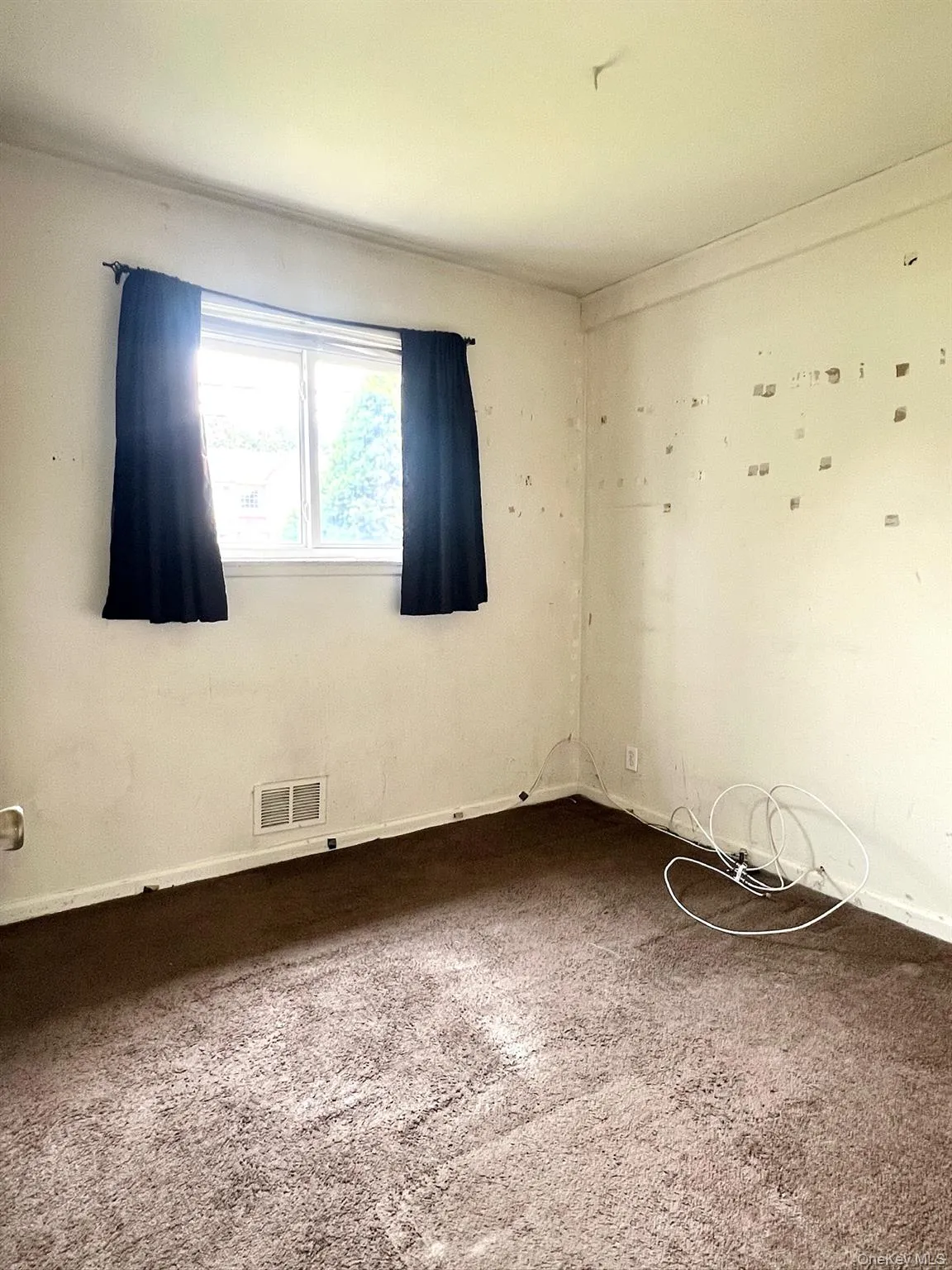 1656 Thompson Drive, Islip, NY, 3 Bedrooms Bedrooms, 5 Rooms Rooms,1 BathroomBathrooms,Residential,For Rent,Thompson,0,1037958 1656 Thompson Drive, Islip, NY, 3 Bedrooms Bedrooms, 5 Rooms Rooms,1 BathroomBathrooms,Residential,For Rent,Thompson,0,1037958