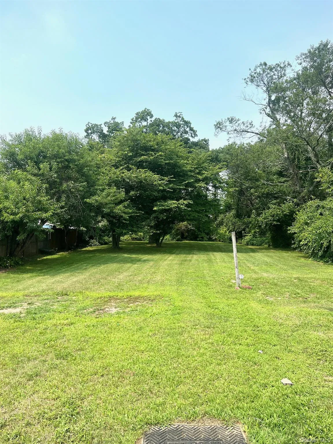 1656 Thompson Drive, Islip, NY, 3 Bedrooms Bedrooms, 5 Rooms Rooms,1 BathroomBathrooms,Residential,For Rent,Thompson,0,1037958 1656 Thompson Drive, Islip, NY, 3 Bedrooms Bedrooms, 5 Rooms Rooms,1 BathroomBathrooms,Residential,For Rent,Thompson,0,1037958