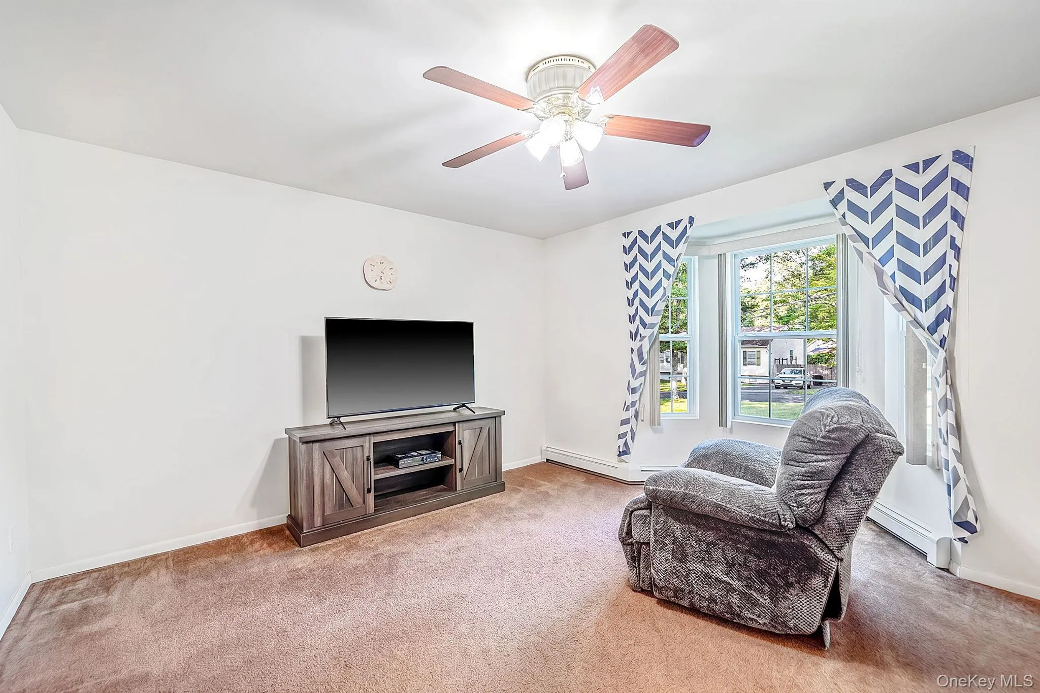 10 Cedar Lane, Brookhaven, NY, 4 Bedrooms Bedrooms, 8 Rooms Rooms,2 BathroomsBathrooms,Residential,For Rent,Cedar,0,1037959 10 Cedar Lane, Brookhaven, NY, 4 Bedrooms Bedrooms, 8 Rooms Rooms,2 BathroomsBathrooms,Residential,For Rent,Cedar,0,1037959