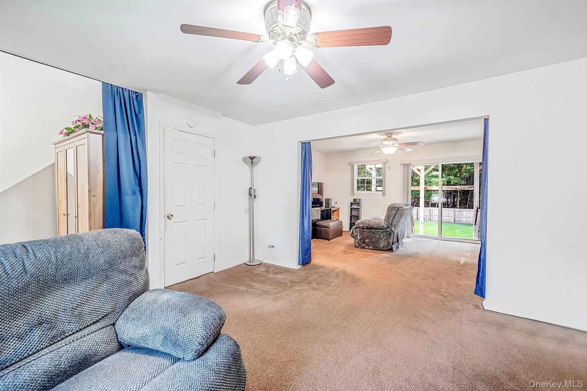 10 Cedar Lane, Brookhaven, NY, 4 Bedrooms Bedrooms, 8 Rooms Rooms,2 BathroomsBathrooms,Residential,For Rent,Cedar,0,1037959 10 Cedar Lane, Brookhaven, NY, 4 Bedrooms Bedrooms, 8 Rooms Rooms,2 BathroomsBathrooms,Residential,For Rent,Cedar,0,1037959