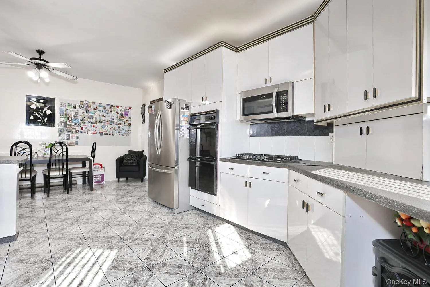 1 Morris Road, Ramapo, NY, 7 Bedrooms Bedrooms, 10 Rooms Rooms,3 BathroomsBathrooms,Residential,For Rent,Morris,0,1037963 1 Morris Road, Ramapo, NY, 7 Bedrooms Bedrooms, 10 Rooms Rooms,3 BathroomsBathrooms,Residential,For Rent,Morris,0,1037963