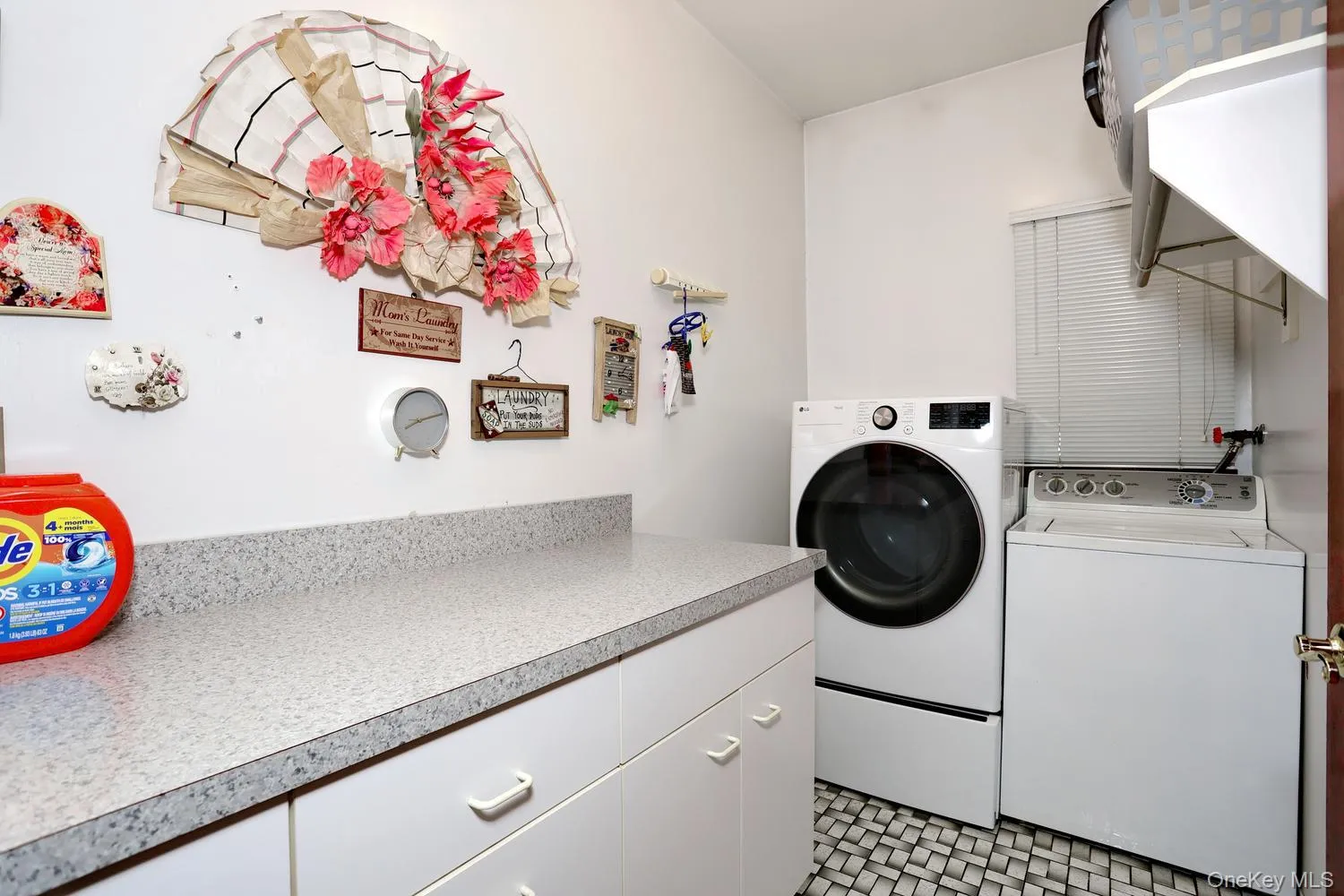 1 Morris Road, Ramapo, NY, 7 Bedrooms Bedrooms, 10 Rooms Rooms,3 BathroomsBathrooms,Residential,For Rent,Morris,0,1037963 1 Morris Road, Ramapo, NY, 7 Bedrooms Bedrooms, 10 Rooms Rooms,3 BathroomsBathrooms,Residential,For Rent,Morris,0,1037963