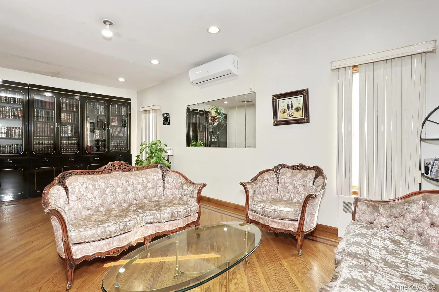 1 Morris Road, Ramapo, NY, 7 Bedrooms Bedrooms, 10 Rooms Rooms,3 BathroomsBathrooms,Residential,For Rent,Morris,0,1037963 1 Morris Road, Ramapo, NY, 7 Bedrooms Bedrooms, 10 Rooms Rooms,3 BathroomsBathrooms,Residential,For Rent,Morris,0,1037963
