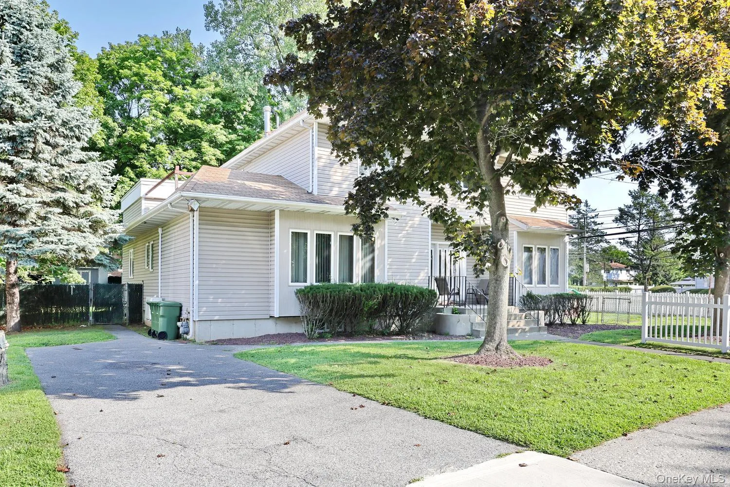 1 Morris Road, Ramapo, NY, 7 Bedrooms Bedrooms, 10 Rooms Rooms,3 BathroomsBathrooms,Residential,For Rent,Morris,0,1037963 1 Morris Road, Ramapo, NY, 7 Bedrooms Bedrooms, 10 Rooms Rooms,3 BathroomsBathrooms,Residential,For Rent,Morris,0,1037963