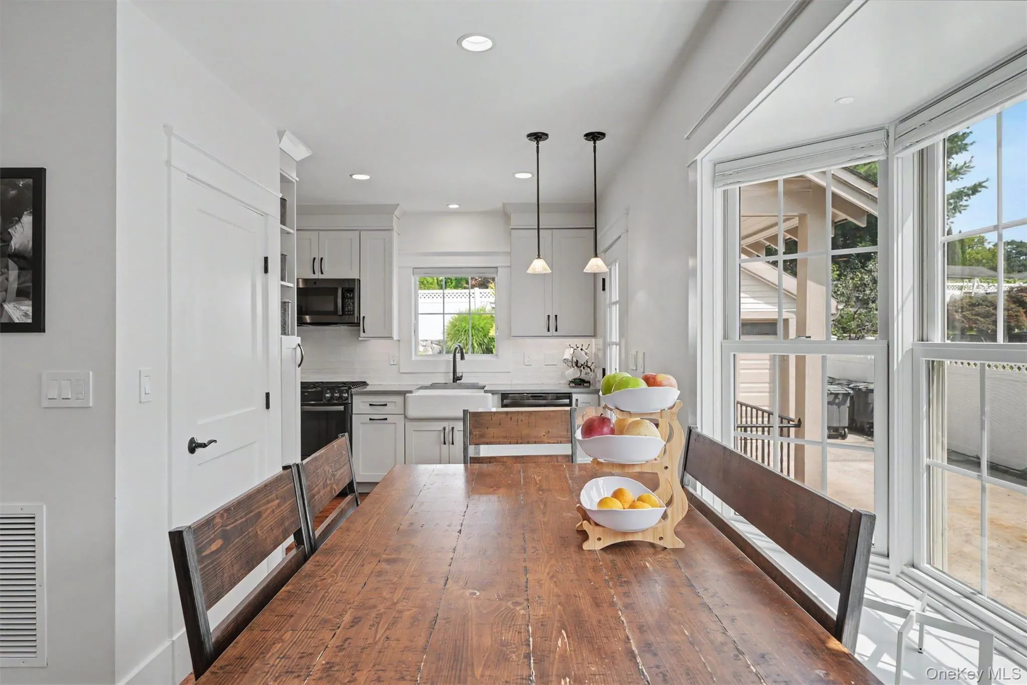 26 Gedney Terrace, White Plains, NY, 3 Bedrooms Bedrooms, 7 Rooms Rooms,2 BathroomsBathrooms,Residential,For Rent,Gedney,0,1037965 26 Gedney Terrace, White Plains, NY, 3 Bedrooms Bedrooms, 7 Rooms Rooms,2 BathroomsBathrooms,Residential,For Rent,Gedney,0,1037965