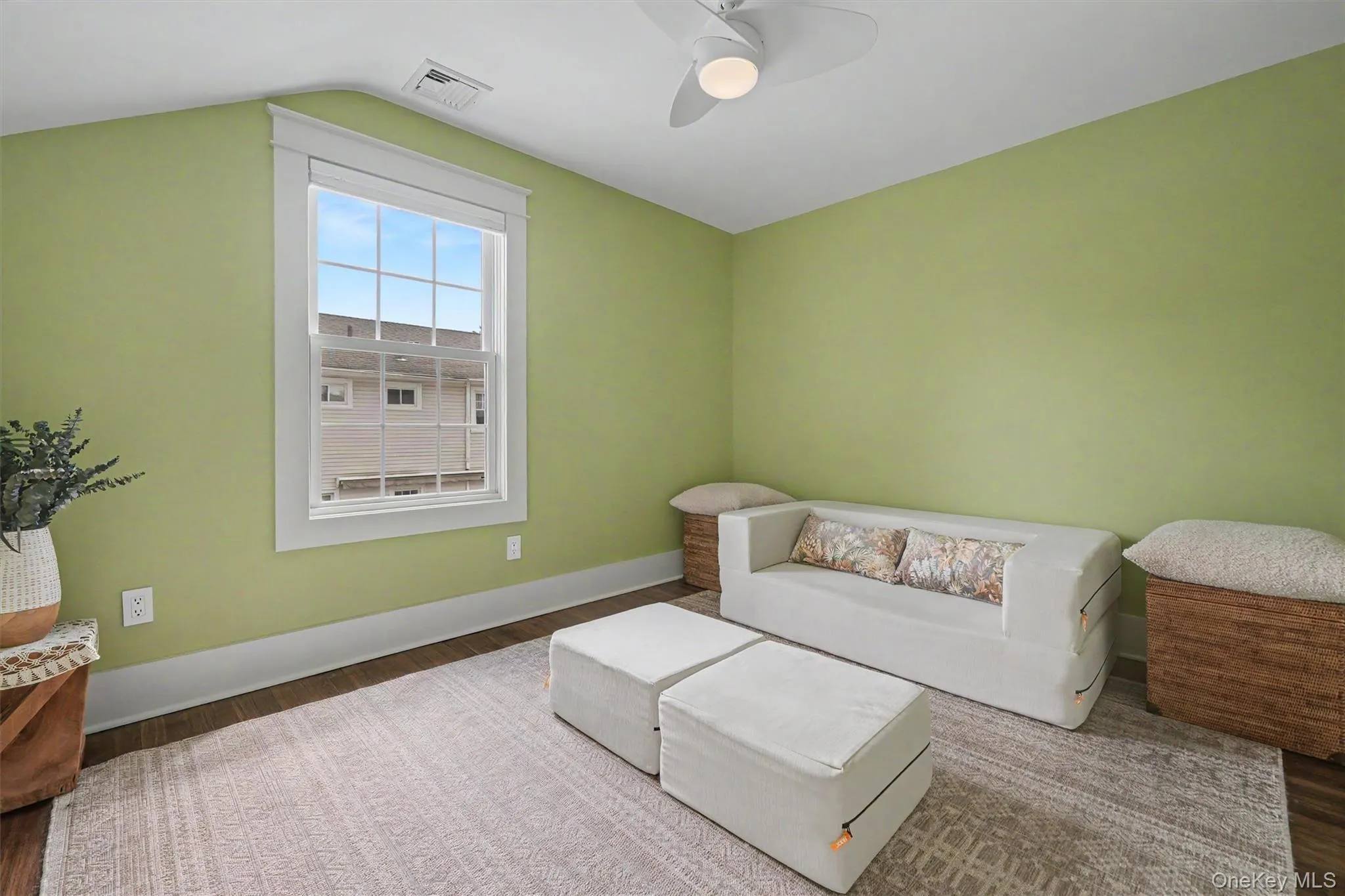 26 Gedney Terrace, White Plains, NY, 3 Bedrooms Bedrooms, 7 Rooms Rooms,2 BathroomsBathrooms,Residential,For Rent,Gedney,0,1037965 26 Gedney Terrace, White Plains, NY, 3 Bedrooms Bedrooms, 7 Rooms Rooms,2 BathroomsBathrooms,Residential,For Rent,Gedney,0,1037965