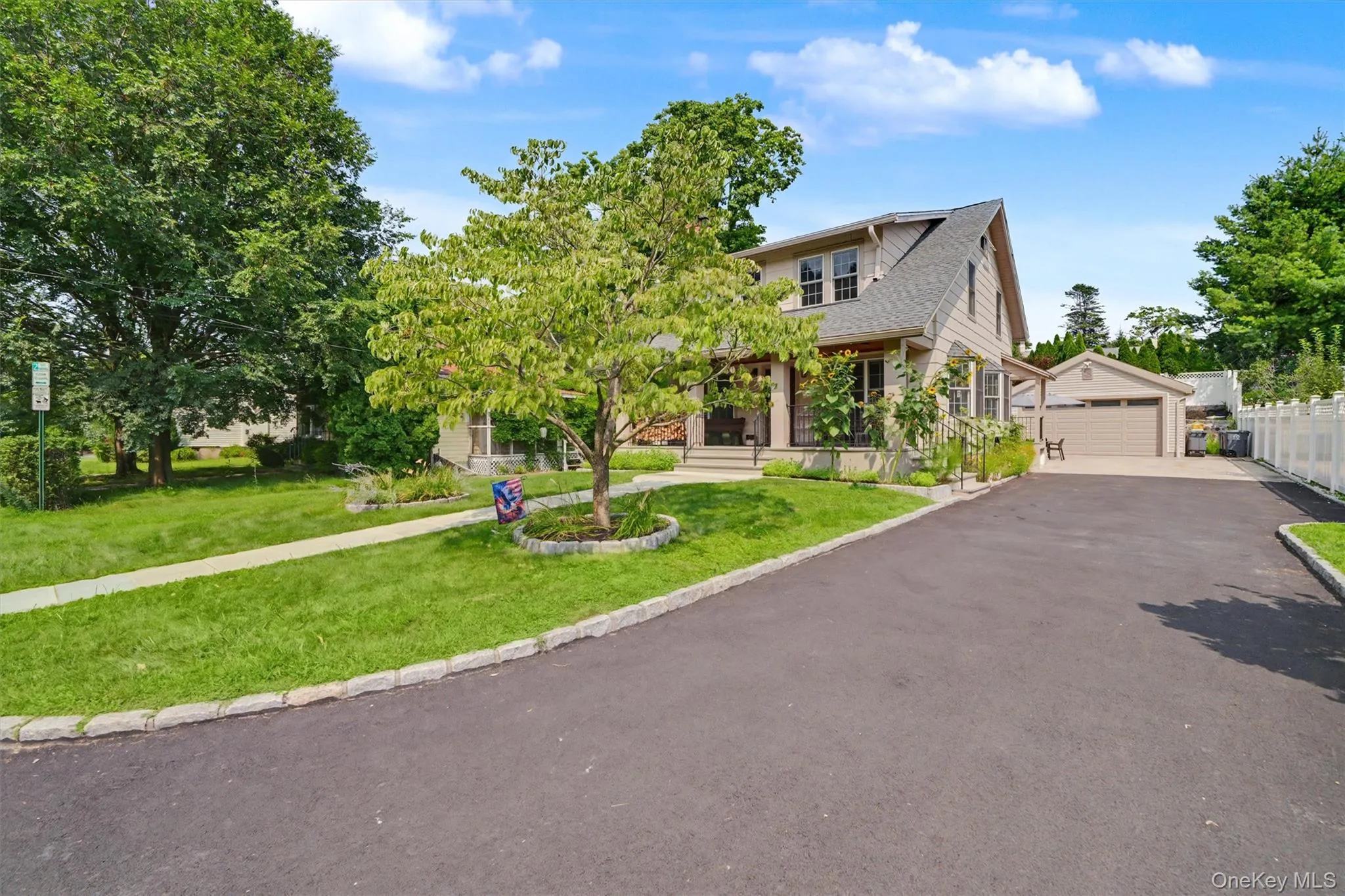 26 Gedney Terrace, White Plains, NY, 3 Bedrooms Bedrooms, 7 Rooms Rooms,2 BathroomsBathrooms,Residential,For Rent,Gedney,0,1037965 26 Gedney Terrace, White Plains, NY, 3 Bedrooms Bedrooms, 7 Rooms Rooms,2 BathroomsBathrooms,Residential,For Rent,Gedney,0,1037965