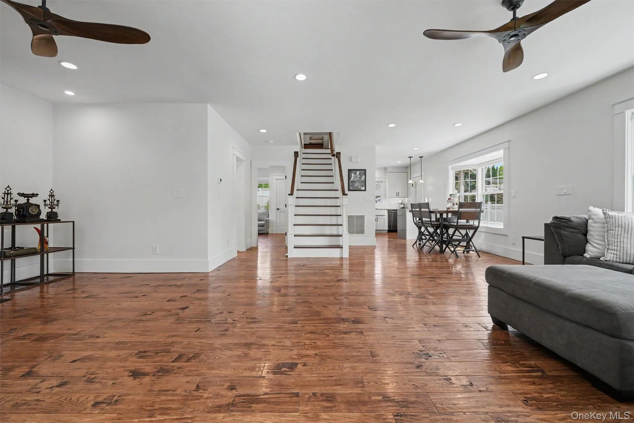 26 Gedney Terrace, White Plains, NY, 3 Bedrooms Bedrooms, 7 Rooms Rooms,2 BathroomsBathrooms,Residential,For Rent,Gedney,0,1037965 26 Gedney Terrace, White Plains, NY, 3 Bedrooms Bedrooms, 7 Rooms Rooms,2 BathroomsBathrooms,Residential,For Rent,Gedney,0,1037965