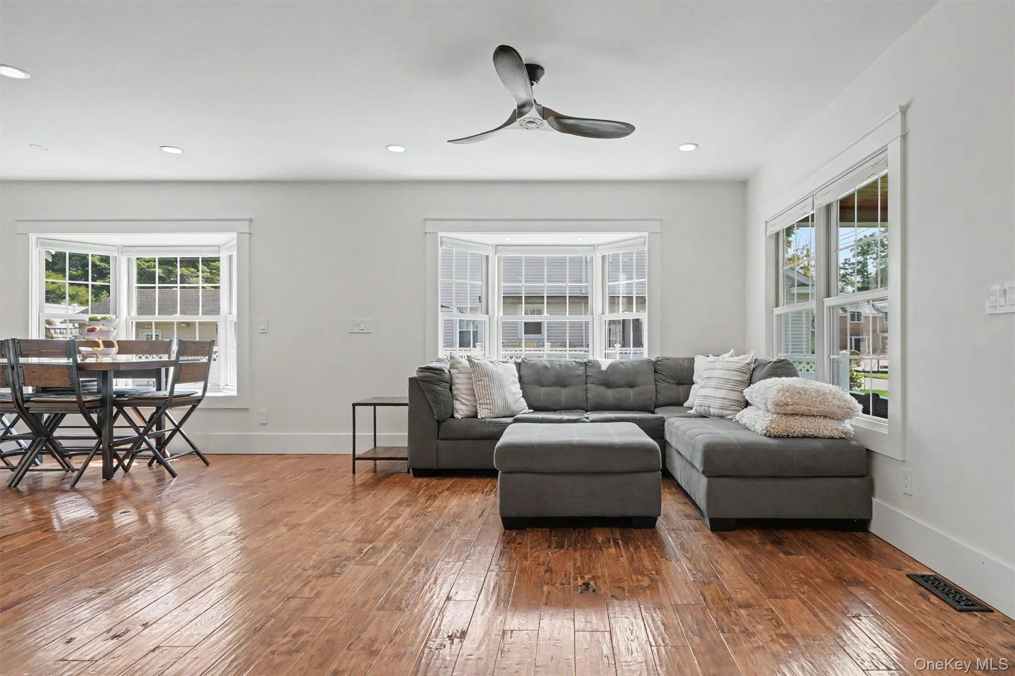 26 Gedney Terrace, White Plains, NY, 3 Bedrooms Bedrooms, 7 Rooms Rooms,2 BathroomsBathrooms,Residential,For Rent,Gedney,0,1037965 26 Gedney Terrace, White Plains, NY, 3 Bedrooms Bedrooms, 7 Rooms Rooms,2 BathroomsBathrooms,Residential,For Rent,Gedney,0,1037965