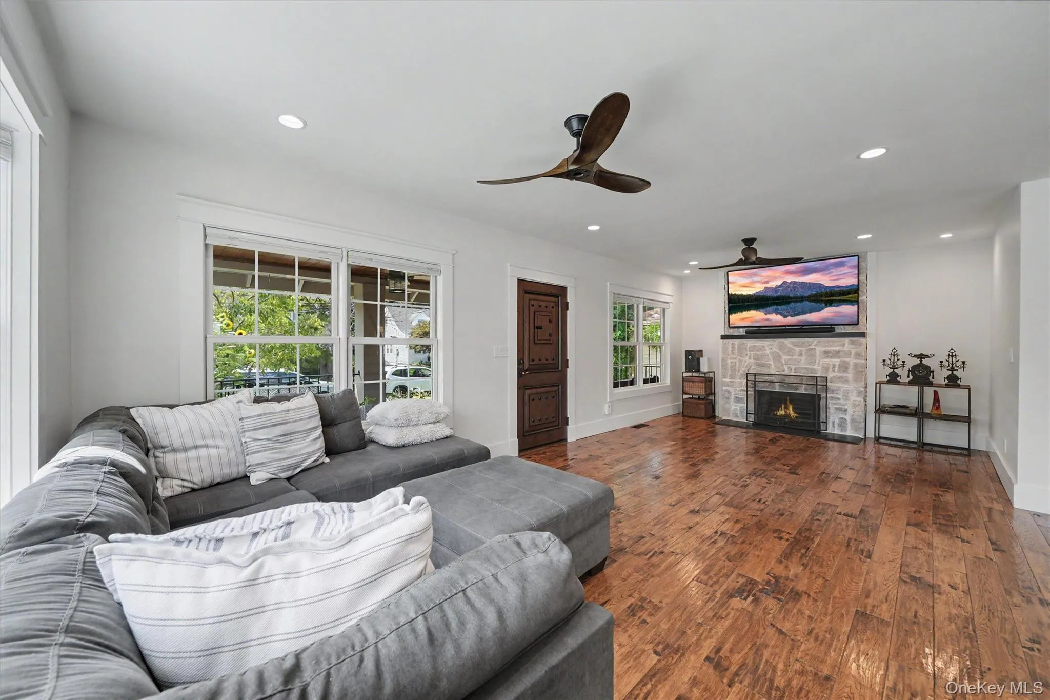 26 Gedney Terrace, White Plains, NY, 3 Bedrooms Bedrooms, 7 Rooms Rooms,2 BathroomsBathrooms,Residential,For Rent,Gedney,0,1037965 26 Gedney Terrace, White Plains, NY, 3 Bedrooms Bedrooms, 7 Rooms Rooms,2 BathroomsBathrooms,Residential,For Rent,Gedney,0,1037965