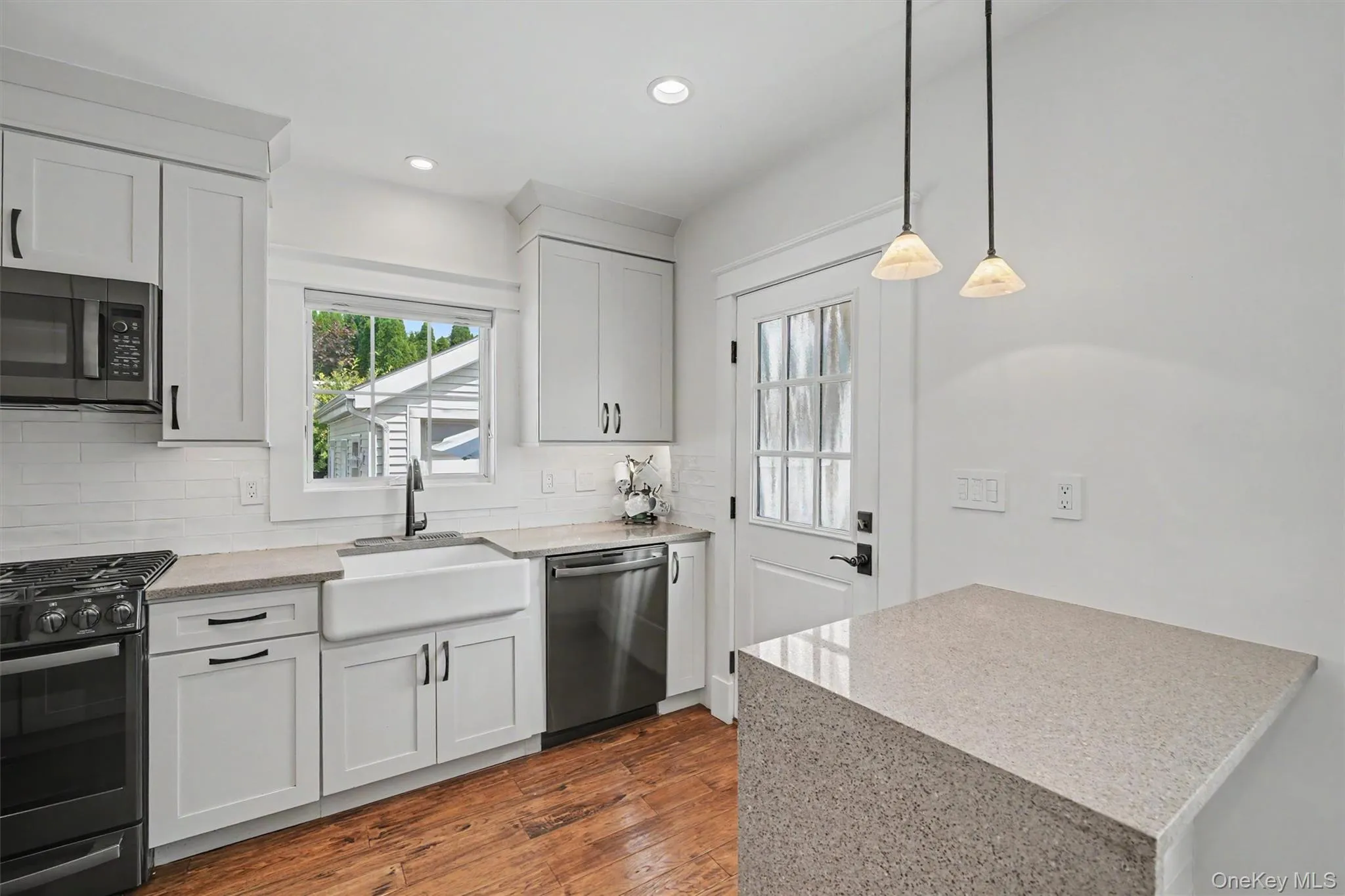 26 Gedney Terrace, White Plains, NY, 3 Bedrooms Bedrooms, 7 Rooms Rooms,2 BathroomsBathrooms,Residential,For Rent,Gedney,0,1037965 26 Gedney Terrace, White Plains, NY, 3 Bedrooms Bedrooms, 7 Rooms Rooms,2 BathroomsBathrooms,Residential,For Rent,Gedney,0,1037965
