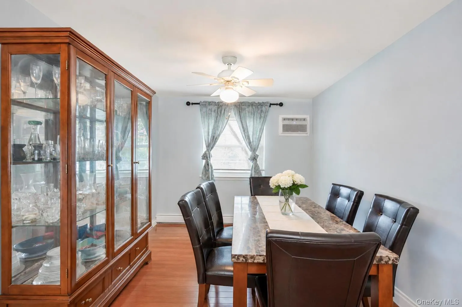 46 Marshall Avenue, Islip, NY, 3 Bedrooms Bedrooms, 5 Rooms Rooms,2 BathroomsBathrooms,Residential,For Rent,Marshall,0,1037972 46 Marshall Avenue, Islip, NY, 3 Bedrooms Bedrooms, 5 Rooms Rooms,2 BathroomsBathrooms,Residential,For Rent,Marshall,0,1037972