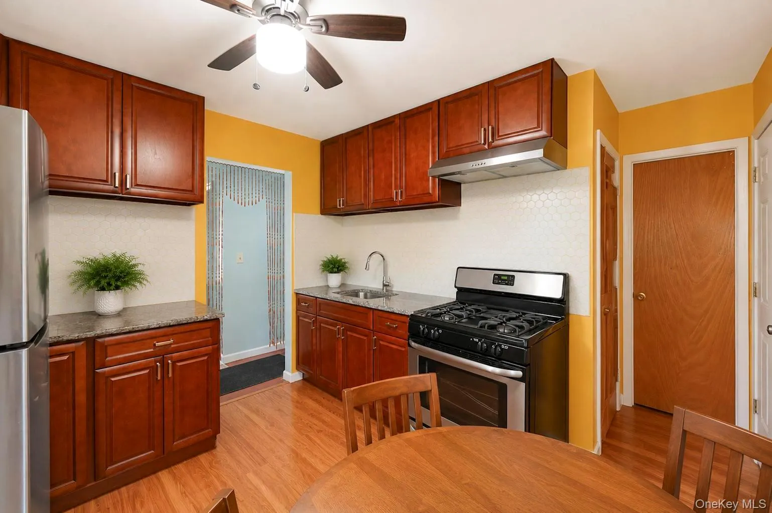 46 Marshall Avenue, Islip, NY, 3 Bedrooms Bedrooms, 5 Rooms Rooms,2 BathroomsBathrooms,Residential,For Rent,Marshall,0,1037972 46 Marshall Avenue, Islip, NY, 3 Bedrooms Bedrooms, 5 Rooms Rooms,2 BathroomsBathrooms,Residential,For Rent,Marshall,0,1037972