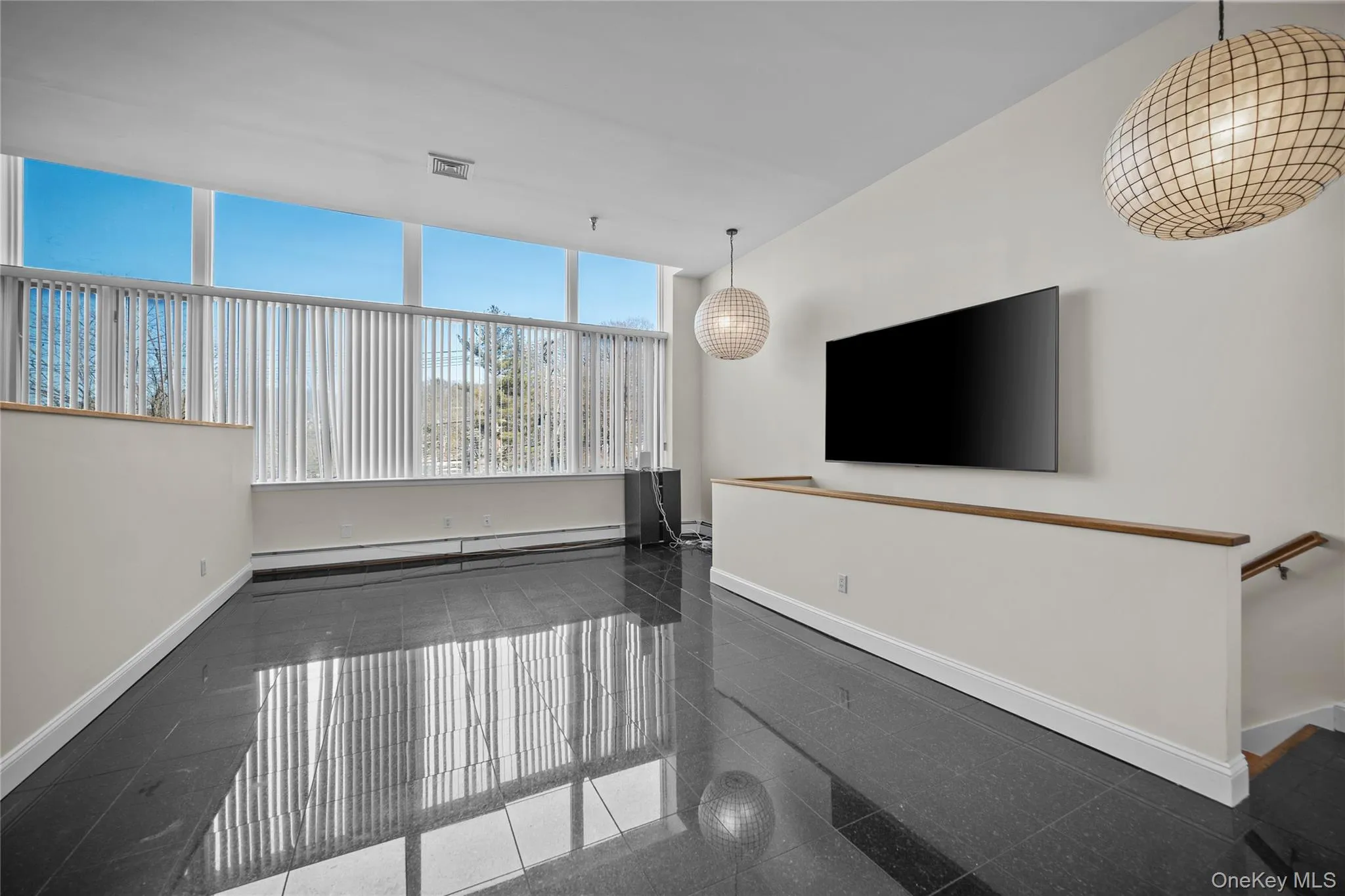 520 Ashford Avenue, Greenburgh, NY, 2 Bedrooms Bedrooms, 5 Rooms Rooms,2 BathroomsBathrooms,Residential Lease,For Rent,Ashford,0,1037973 520 Ashford Avenue, Greenburgh, NY, 2 Bedrooms Bedrooms, 5 Rooms Rooms,2 BathroomsBathrooms,Residential Lease,For Rent,Ashford,0,1037973