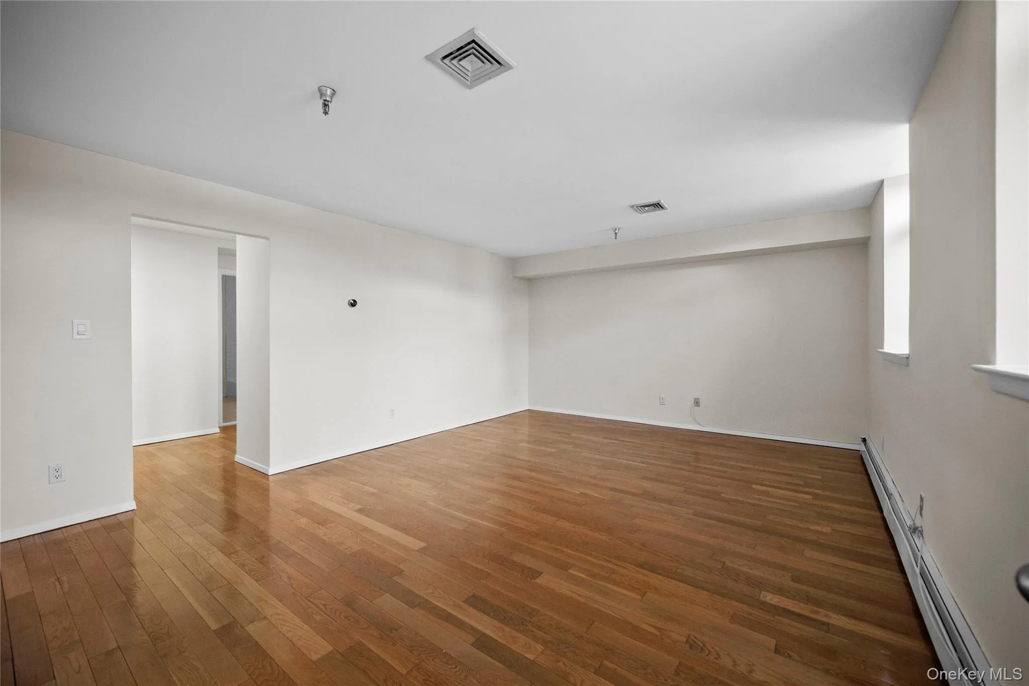 520 Ashford Avenue, Greenburgh, NY, 2 Bedrooms Bedrooms, 5 Rooms Rooms,2 BathroomsBathrooms,Residential Lease,For Rent,Ashford,0,1037973 520 Ashford Avenue, Greenburgh, NY, 2 Bedrooms Bedrooms, 5 Rooms Rooms,2 BathroomsBathrooms,Residential Lease,For Rent,Ashford,0,1037973