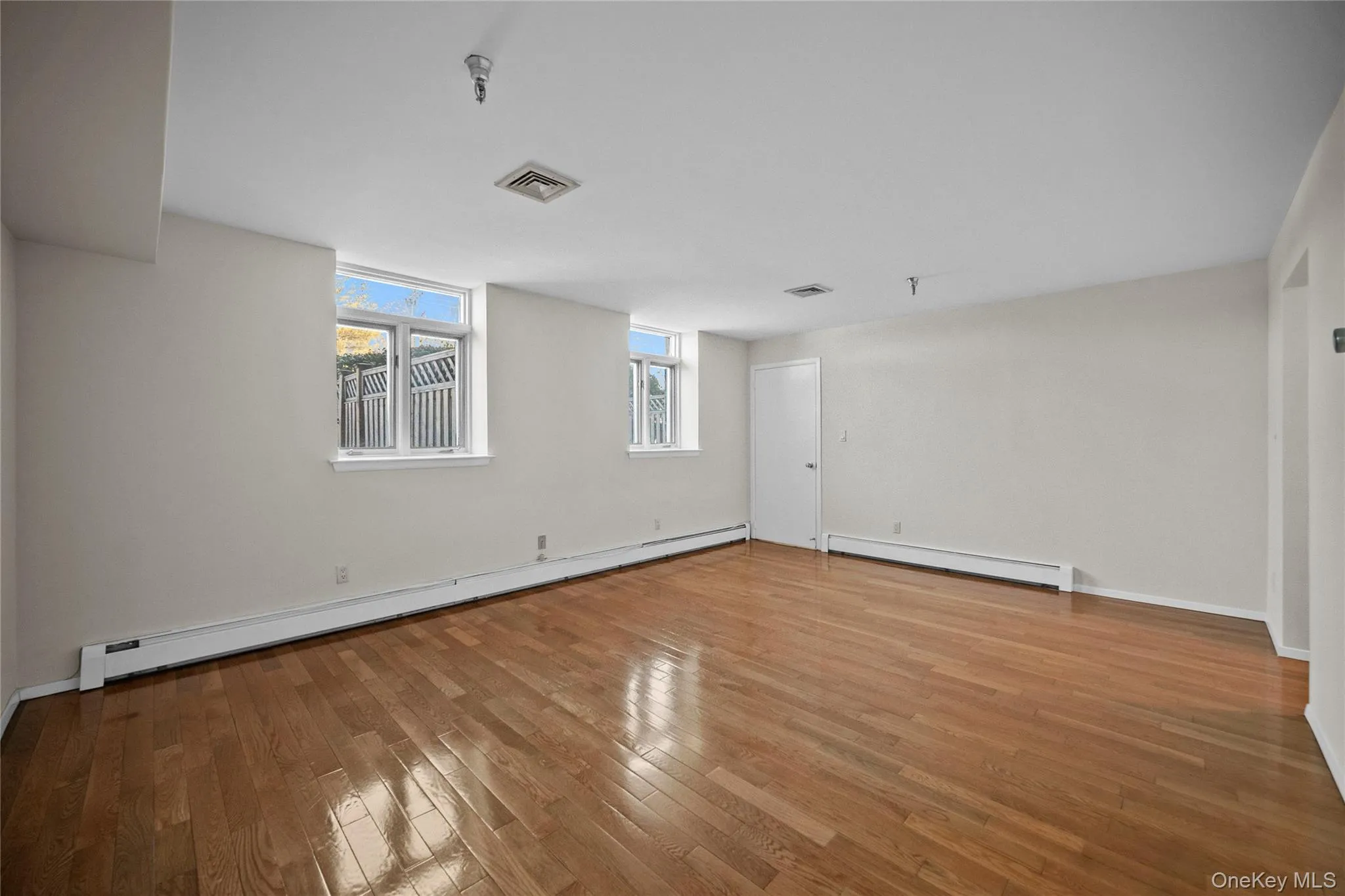 520 Ashford Avenue, Greenburgh, NY, 2 Bedrooms Bedrooms, 5 Rooms Rooms,2 BathroomsBathrooms,Residential Lease,For Rent,Ashford,0,1037973 520 Ashford Avenue, Greenburgh, NY, 2 Bedrooms Bedrooms, 5 Rooms Rooms,2 BathroomsBathrooms,Residential Lease,For Rent,Ashford,0,1037973
