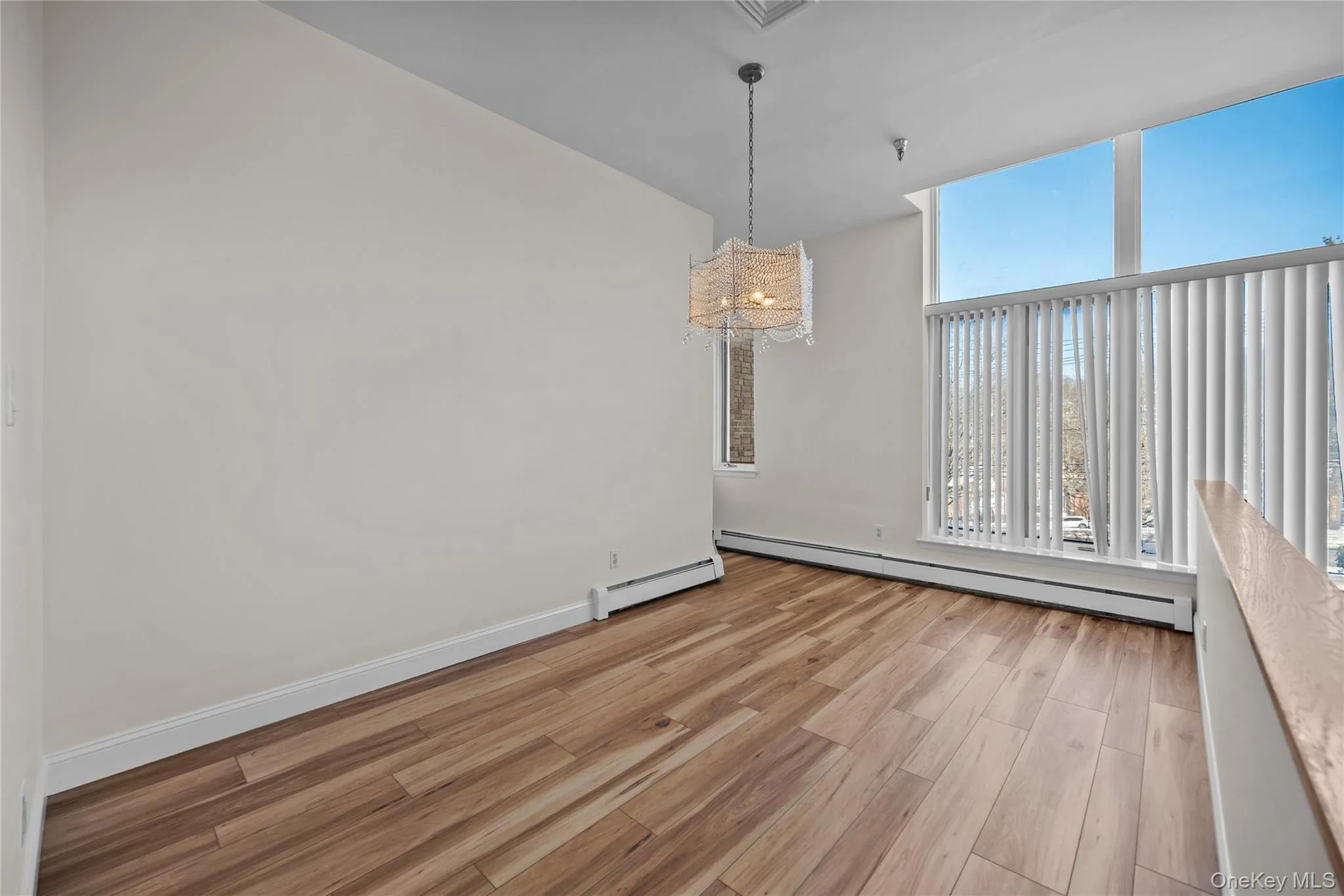 520 Ashford Avenue, Greenburgh, NY, 2 Bedrooms Bedrooms, 5 Rooms Rooms,2 BathroomsBathrooms,Residential Lease,For Rent,Ashford,0,1037973 520 Ashford Avenue, Greenburgh, NY, 2 Bedrooms Bedrooms, 5 Rooms Rooms,2 BathroomsBathrooms,Residential Lease,For Rent,Ashford,0,1037973