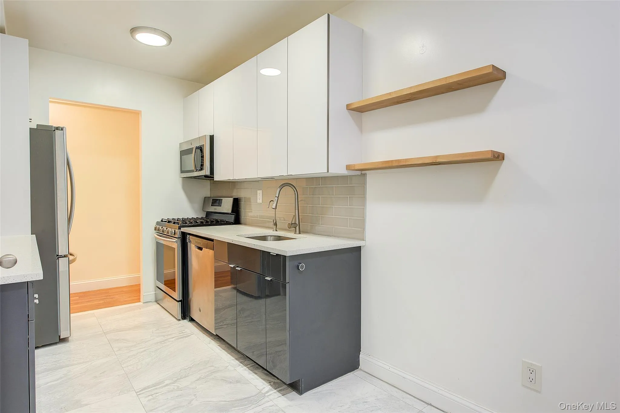 167-10 Crocheron Avenue, New York, NY, 2 Bedrooms Bedrooms, 5 Rooms Rooms,2 BathroomsBathrooms,Residential Lease,For Rent,Crocheron,0,1037978 167-10 Crocheron Avenue, New York, NY, 2 Bedrooms Bedrooms, 5 Rooms Rooms,2 BathroomsBathrooms,Residential Lease,For Rent,Crocheron,0,1037978