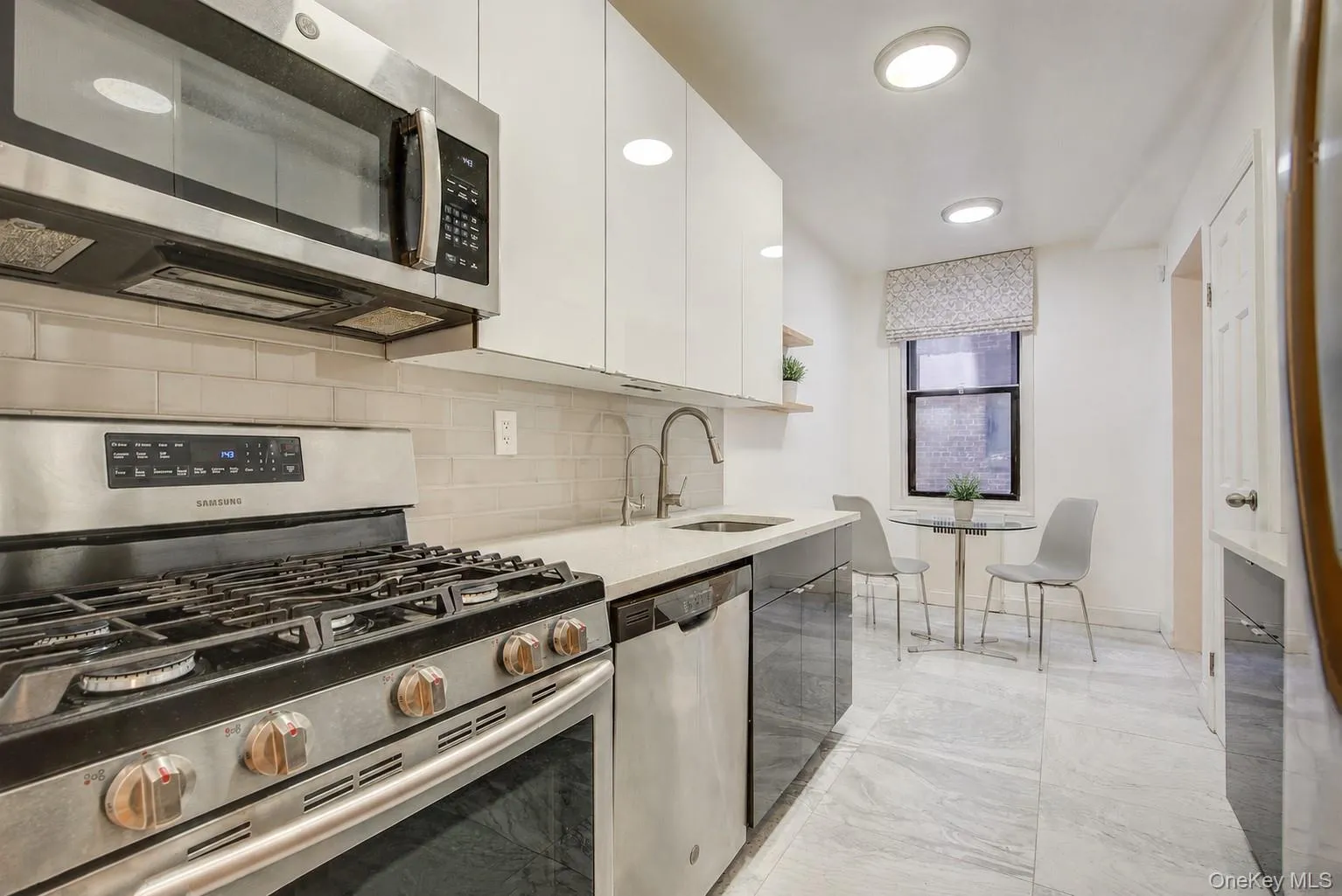 167-10 Crocheron Avenue, New York, NY, 2 Bedrooms Bedrooms, 5 Rooms Rooms,2 BathroomsBathrooms,Residential Lease,For Rent,Crocheron,0,1037978 167-10 Crocheron Avenue, New York, NY, 2 Bedrooms Bedrooms, 5 Rooms Rooms,2 BathroomsBathrooms,Residential Lease,For Rent,Crocheron,0,1037978