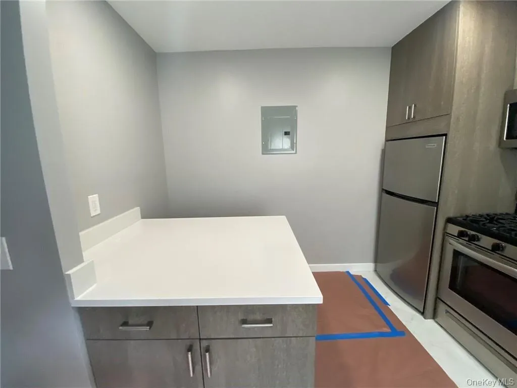 86 Main Street, Greenburgh, NY, 1 Bedroom Bedrooms, 3 Rooms Rooms,1 BathroomBathrooms,Residential Lease,For Rent,Main,0,1037985 86 Main Street, Greenburgh, NY, 1 Bedroom Bedrooms, 3 Rooms Rooms,1 BathroomBathrooms,Residential Lease,For Rent,Main,0,1037985