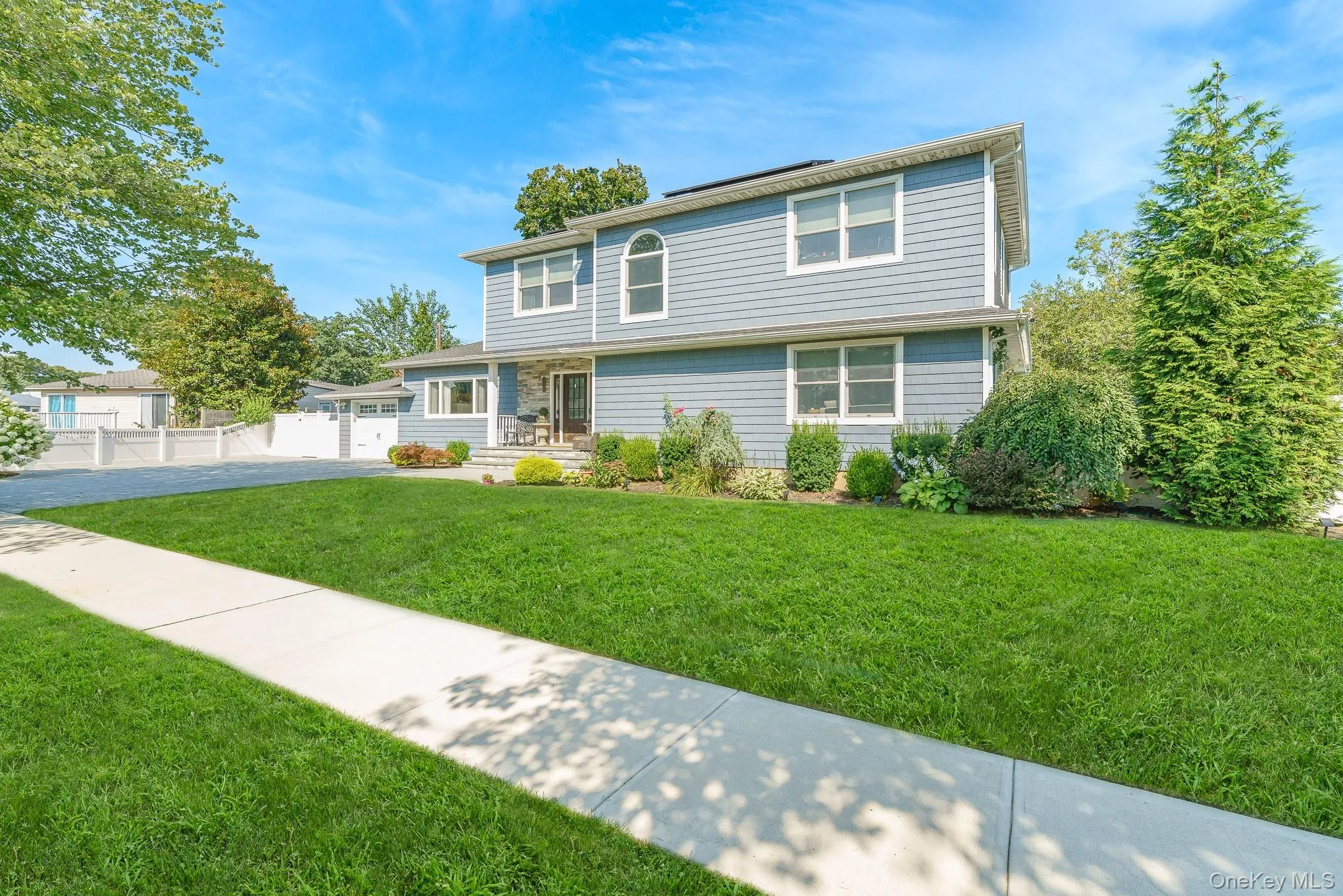1989 Corral Path, Hempstead, NY, 5 Bedrooms Bedrooms, 8 Rooms Rooms,3 BathroomsBathrooms,Residential,For Rent,Corral,0,1037988 1989 Corral Path, Hempstead, NY, 5 Bedrooms Bedrooms, 8 Rooms Rooms,3 BathroomsBathrooms,Residential,For Rent,Corral,0,1037988