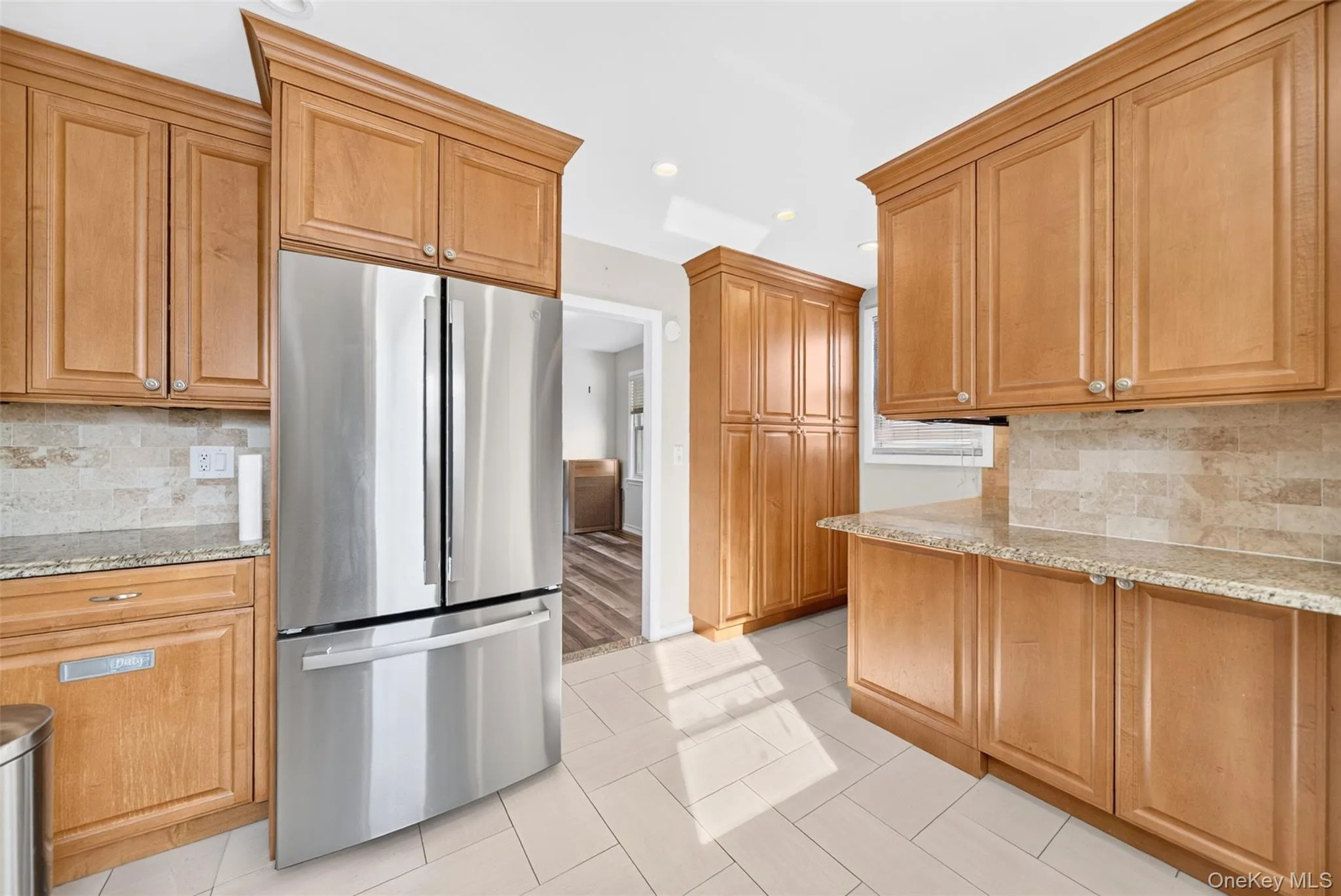 8816 204th Street, New York, NY, 3 Bedrooms Bedrooms, 6 Rooms Rooms,2 BathroomsBathrooms,Residential,For Rent,204th,0,1037989 8816 204th Street, New York, NY, 3 Bedrooms Bedrooms, 6 Rooms Rooms,2 BathroomsBathrooms,Residential,For Rent,204th,0,1037989