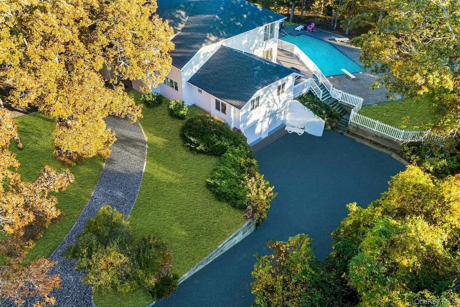 19 Bay Woods Drive, Southampton, NY, 3 Bedrooms Bedrooms, 8 Rooms Rooms,4 BathroomsBathrooms,Residential,For Rent,Bay Woods,0,1037991 19 Bay Woods Drive, Southampton, NY, 3 Bedrooms Bedrooms, 8 Rooms Rooms,4 BathroomsBathrooms,Residential,For Rent,Bay Woods,0,1037991
