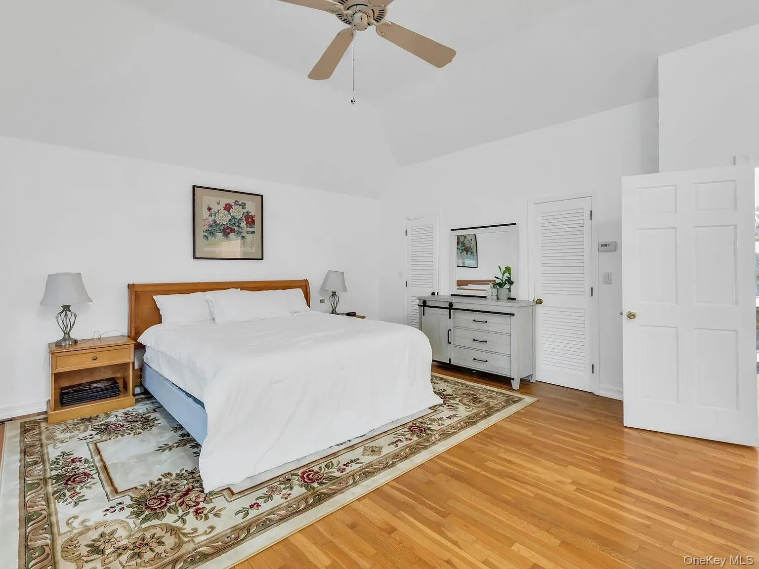 19 Bay Woods Drive, Southampton, NY, 3 Bedrooms Bedrooms, 8 Rooms Rooms,4 BathroomsBathrooms,Residential,For Rent,Bay Woods,0,1037991 19 Bay Woods Drive, Southampton, NY, 3 Bedrooms Bedrooms, 8 Rooms Rooms,4 BathroomsBathrooms,Residential,For Rent,Bay Woods,0,1037991