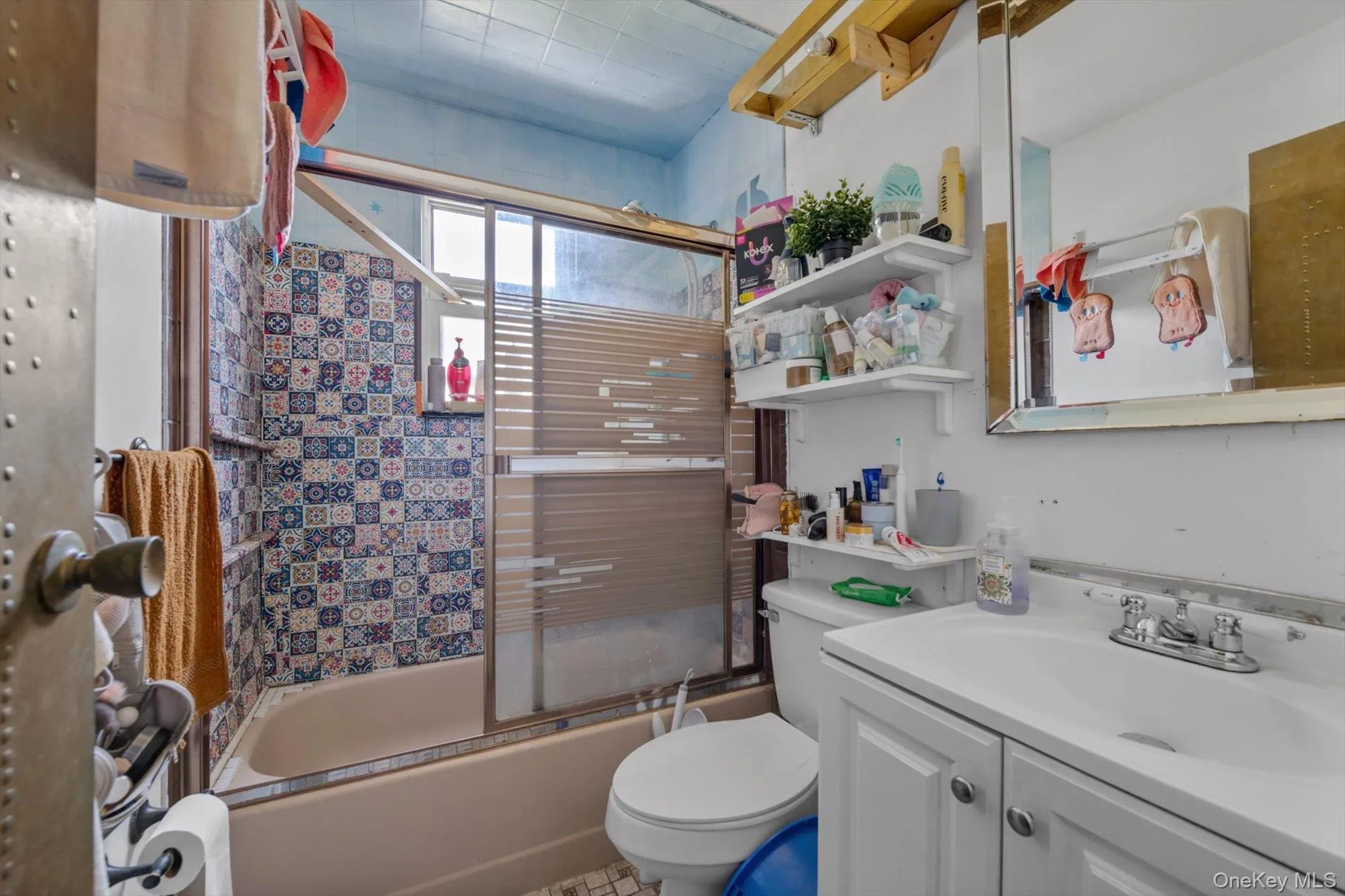 Bathroom Bathroom