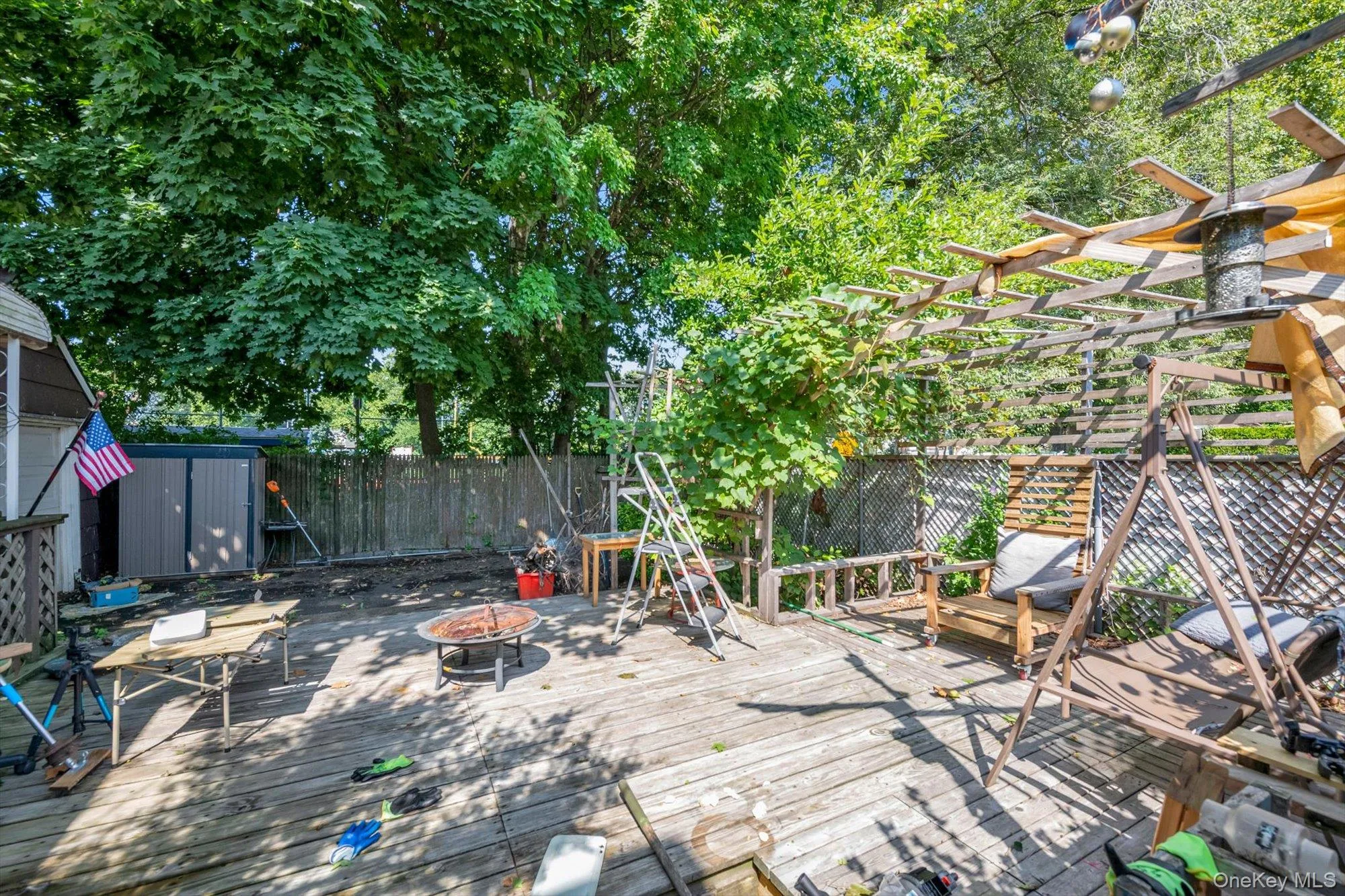 Deck Deck