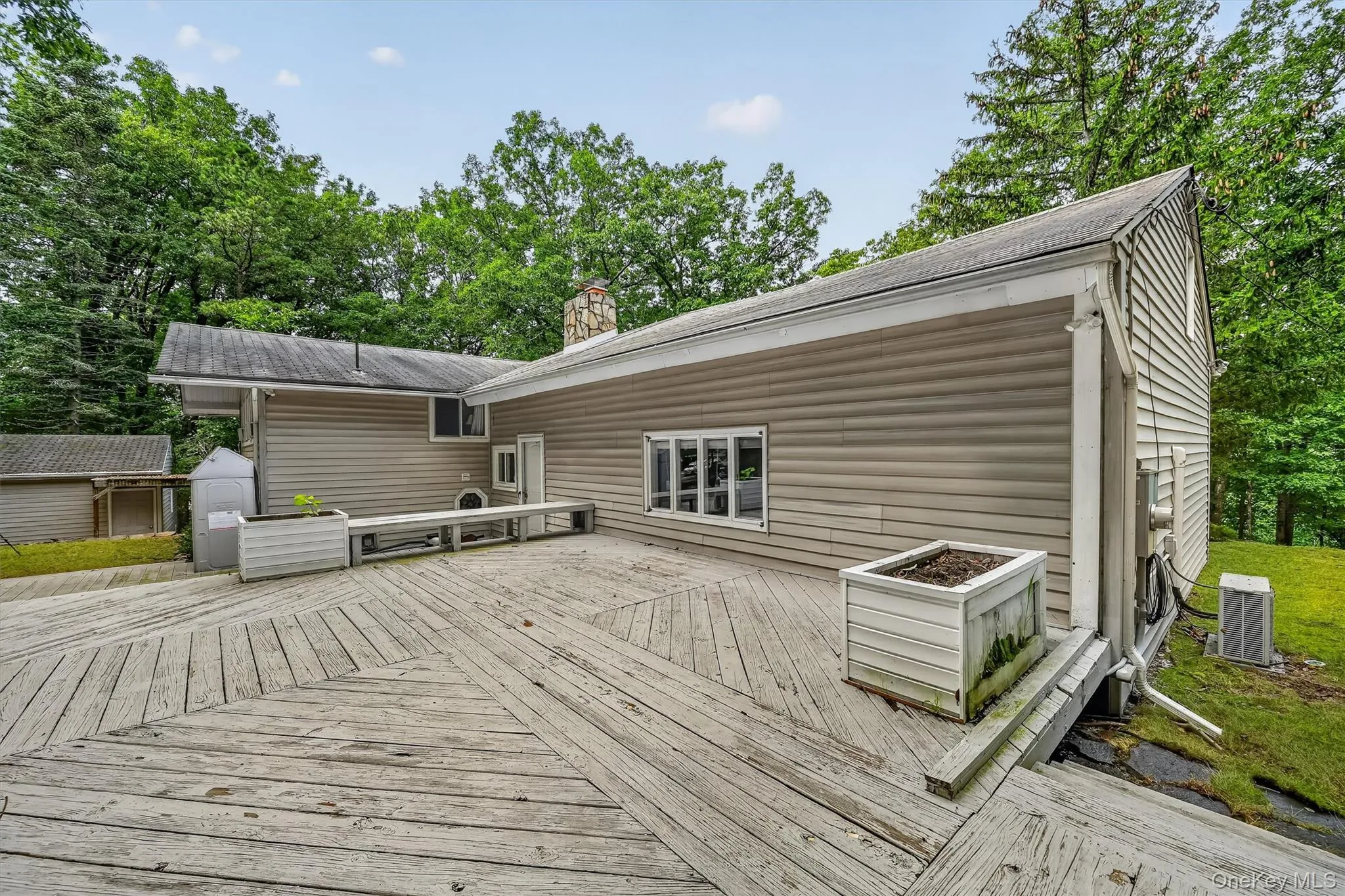 15 Overlook Drive, Woodbury, NY, 3 Bedrooms Bedrooms, 7 Rooms Rooms,2 BathroomsBathrooms,Residential,For Rent,Overlook,0,1037999 15 Overlook Drive, Woodbury, NY, 3 Bedrooms Bedrooms, 7 Rooms Rooms,2 BathroomsBathrooms,Residential,For Rent,Overlook,0,1037999
