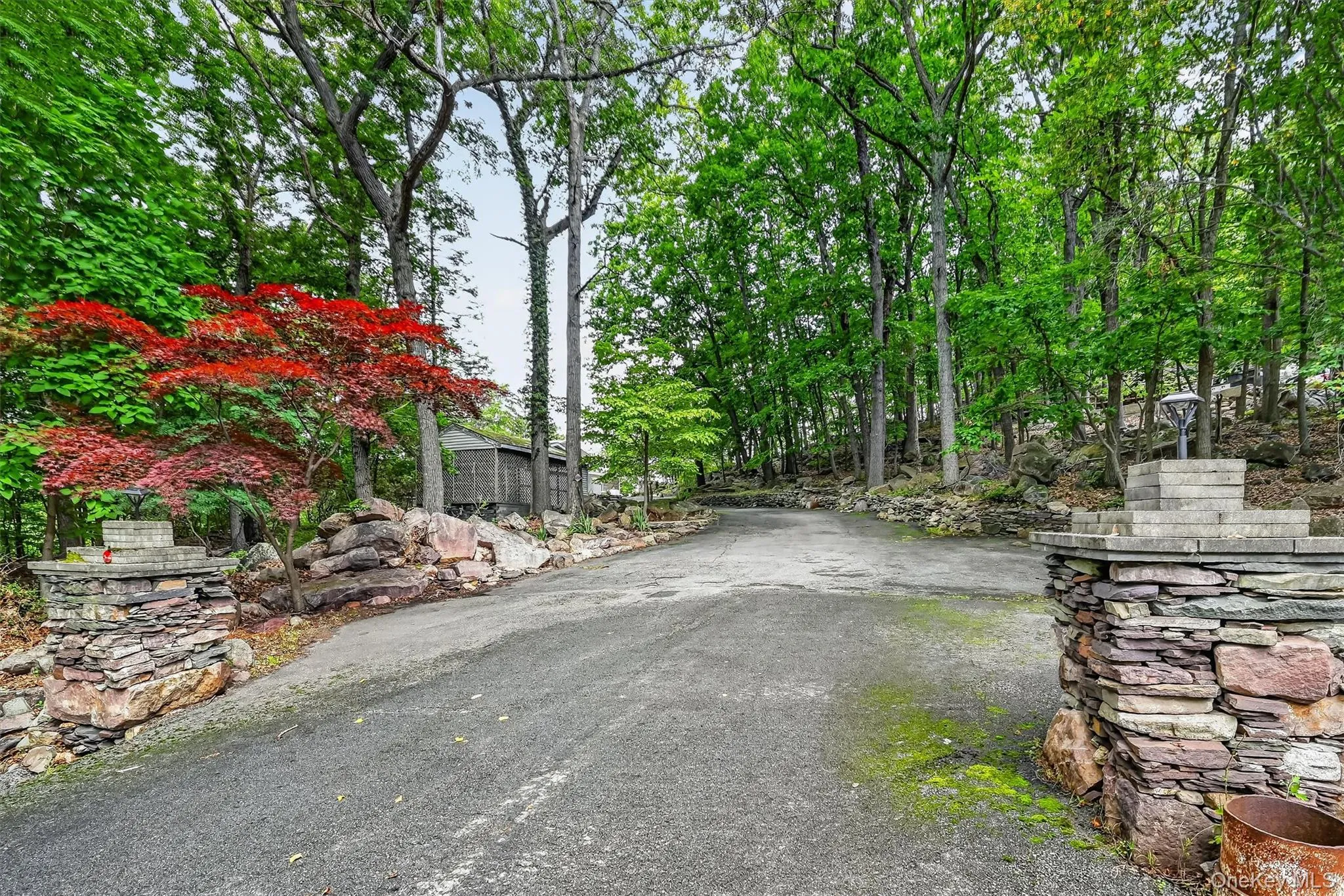 15 Overlook Drive, Woodbury, NY, 3 Bedrooms Bedrooms, 7 Rooms Rooms,2 BathroomsBathrooms,Residential,For Rent,Overlook,0,1037999 15 Overlook Drive, Woodbury, NY, 3 Bedrooms Bedrooms, 7 Rooms Rooms,2 BathroomsBathrooms,Residential,For Rent,Overlook,0,1037999