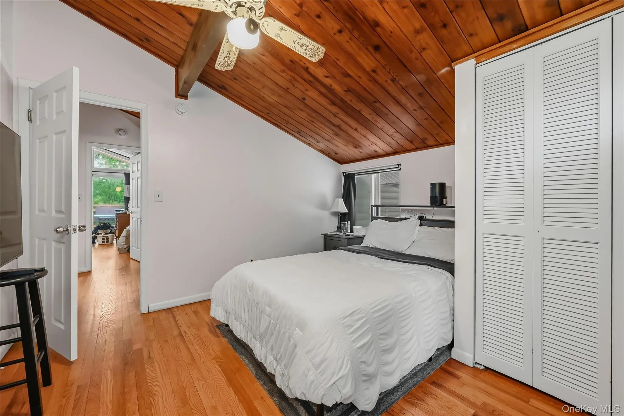 15 Overlook Drive, Woodbury, NY, 3 Bedrooms Bedrooms, 7 Rooms Rooms,2 BathroomsBathrooms,Residential,For Rent,Overlook,0,1037999 15 Overlook Drive, Woodbury, NY, 3 Bedrooms Bedrooms, 7 Rooms Rooms,2 BathroomsBathrooms,Residential,For Rent,Overlook,0,1037999
