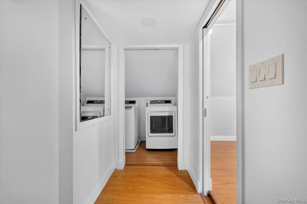1155 Webster Avenue, New Rochelle, NY, 4 Bedrooms Bedrooms, 9 Rooms Rooms,3 BathroomsBathrooms,Residential Lease,For Rent,Webster,0,1038002 1155 Webster Avenue, New Rochelle, NY, 4 Bedrooms Bedrooms, 9 Rooms Rooms,3 BathroomsBathrooms,Residential Lease,For Rent,Webster,0,1038002