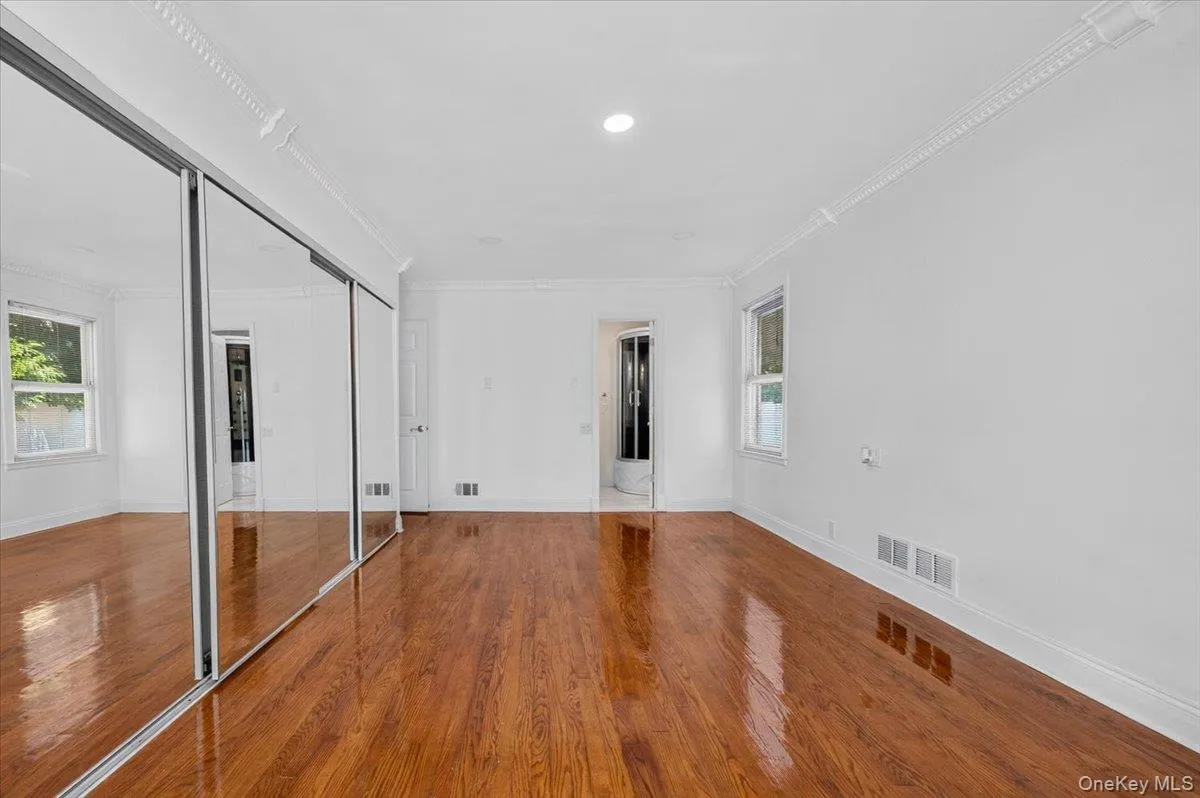 1155 Webster Avenue, New Rochelle, NY, 4 Bedrooms Bedrooms, 9 Rooms Rooms,3 BathroomsBathrooms,Residential Lease,For Rent,Webster,0,1038002 1155 Webster Avenue, New Rochelle, NY, 4 Bedrooms Bedrooms, 9 Rooms Rooms,3 BathroomsBathrooms,Residential Lease,For Rent,Webster,0,1038002