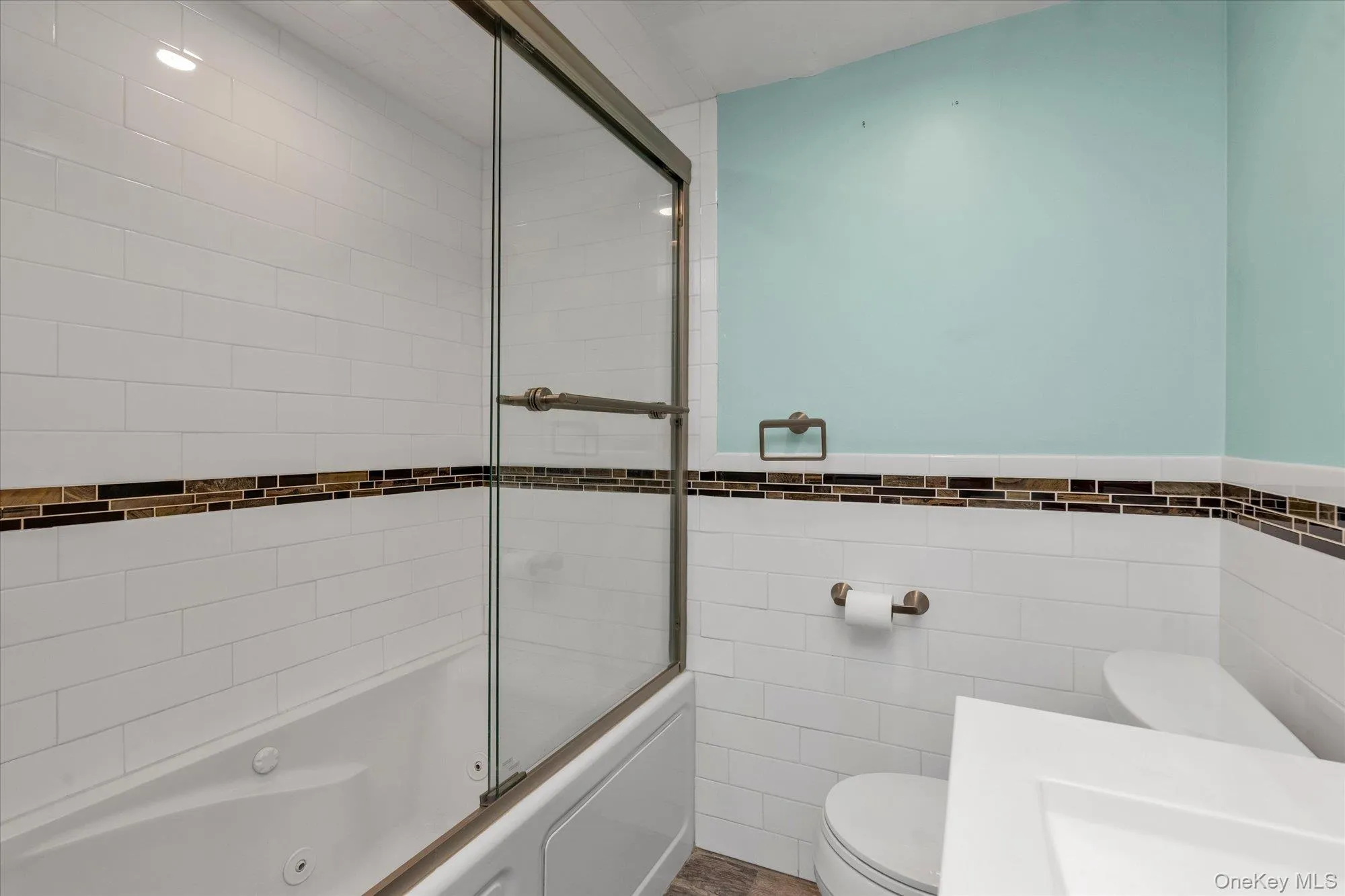 4 Rhame Avenue, Hempstead, NY, 5 Bedrooms Bedrooms, 10 Rooms Rooms,2 BathroomsBathrooms,Residential,For Rent,Rhame,0,1038003 4 Rhame Avenue, Hempstead, NY, 5 Bedrooms Bedrooms, 10 Rooms Rooms,2 BathroomsBathrooms,Residential,For Rent,Rhame,0,1038003