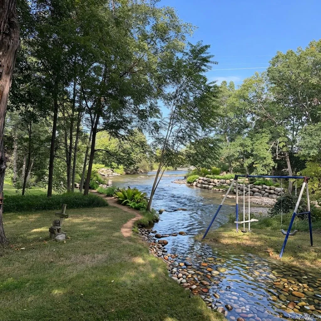 BACKYARD WAPPINGERS CREEK BACKYARD WAPPINGERS CREEK