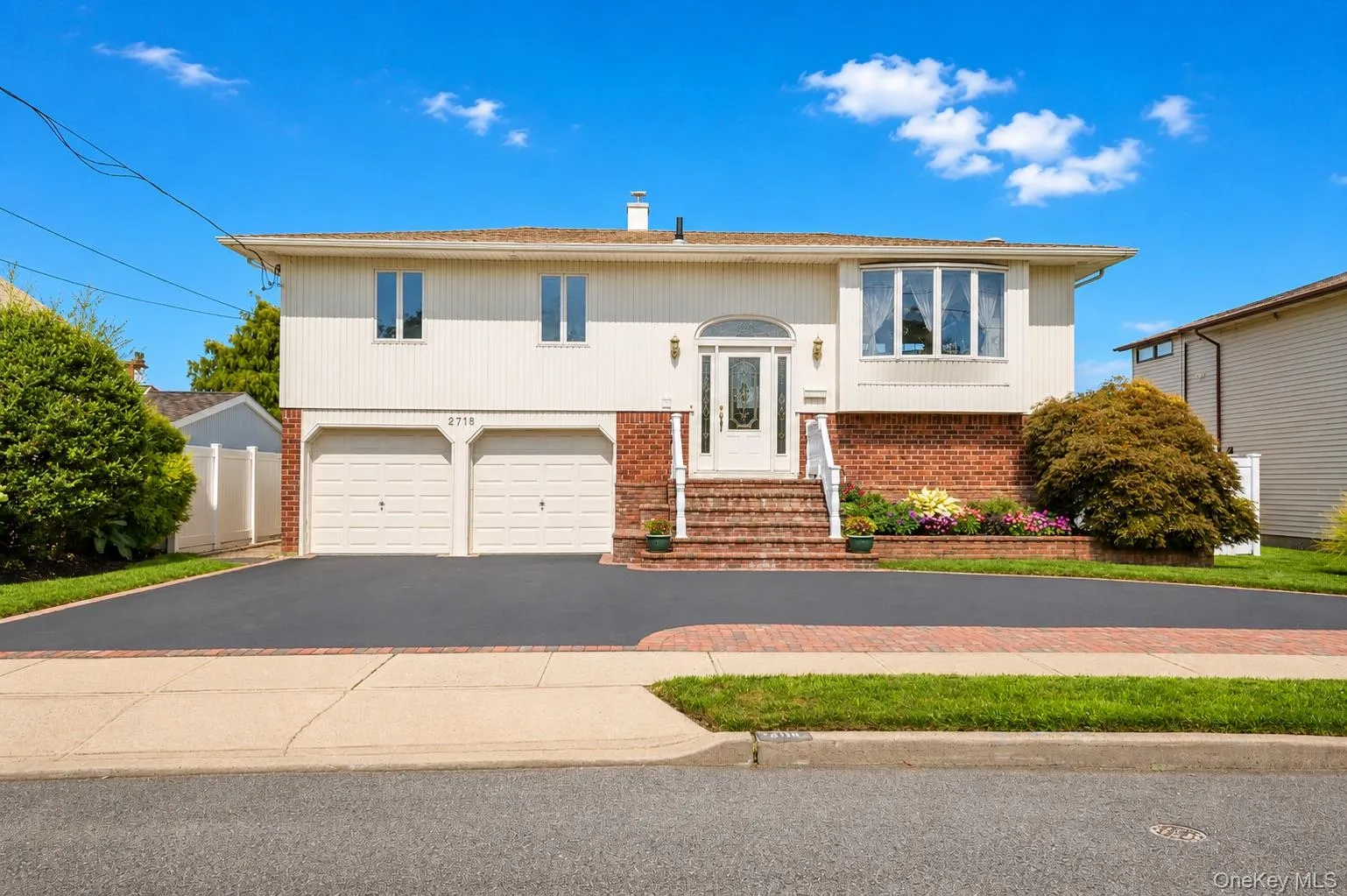 2718 Riverside Drive, Hempstead, NY, 3 Bedrooms Bedrooms, 8 Rooms Rooms,1 BathroomBathrooms,Residential,For Rent,Riverside,0,1038010 2718 Riverside Drive, Hempstead, NY, 3 Bedrooms Bedrooms, 8 Rooms Rooms,1 BathroomBathrooms,Residential,For Rent,Riverside,0,1038010