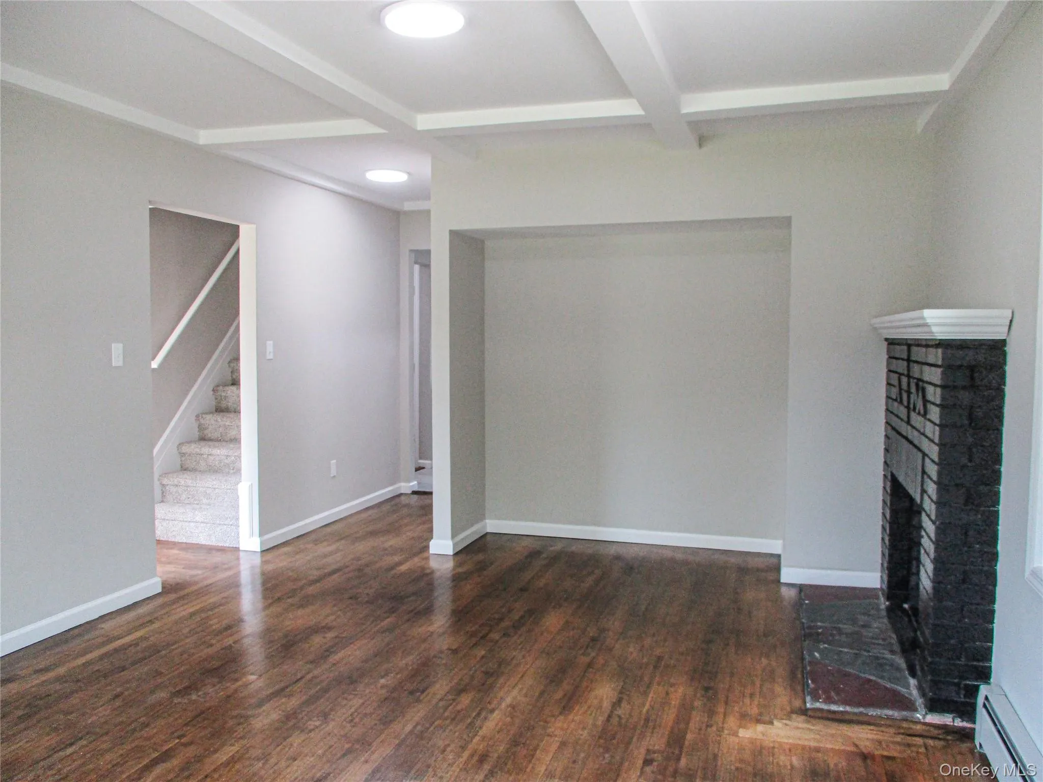 554 Mill Road, Brookhaven, NY, 3 Bedrooms Bedrooms, 8 Rooms Rooms,2 BathroomsBathrooms,Residential,For Rent,Mill,0,1038012 554 Mill Road, Brookhaven, NY, 3 Bedrooms Bedrooms, 8 Rooms Rooms,2 BathroomsBathrooms,Residential,For Rent,Mill,0,1038012