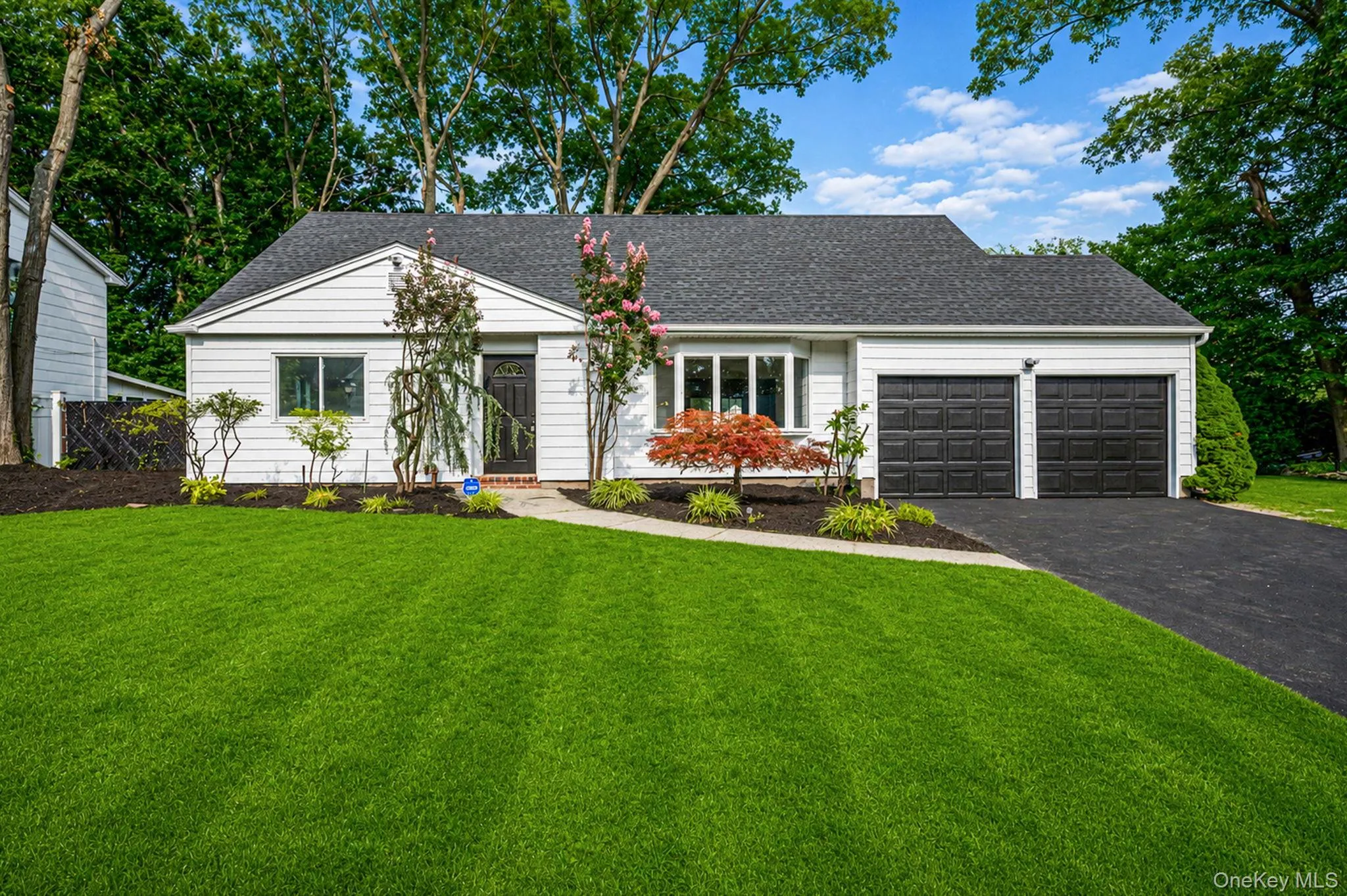 23 Dellmarie Lane, Smithtown, NY, 4 Bedrooms Bedrooms, 8 Rooms Rooms,2 BathroomsBathrooms,Residential,For Rent,Dellmarie,0,1038013 23 Dellmarie Lane, Smithtown, NY, 4 Bedrooms Bedrooms, 8 Rooms Rooms,2 BathroomsBathrooms,Residential,For Rent,Dellmarie,0,1038013