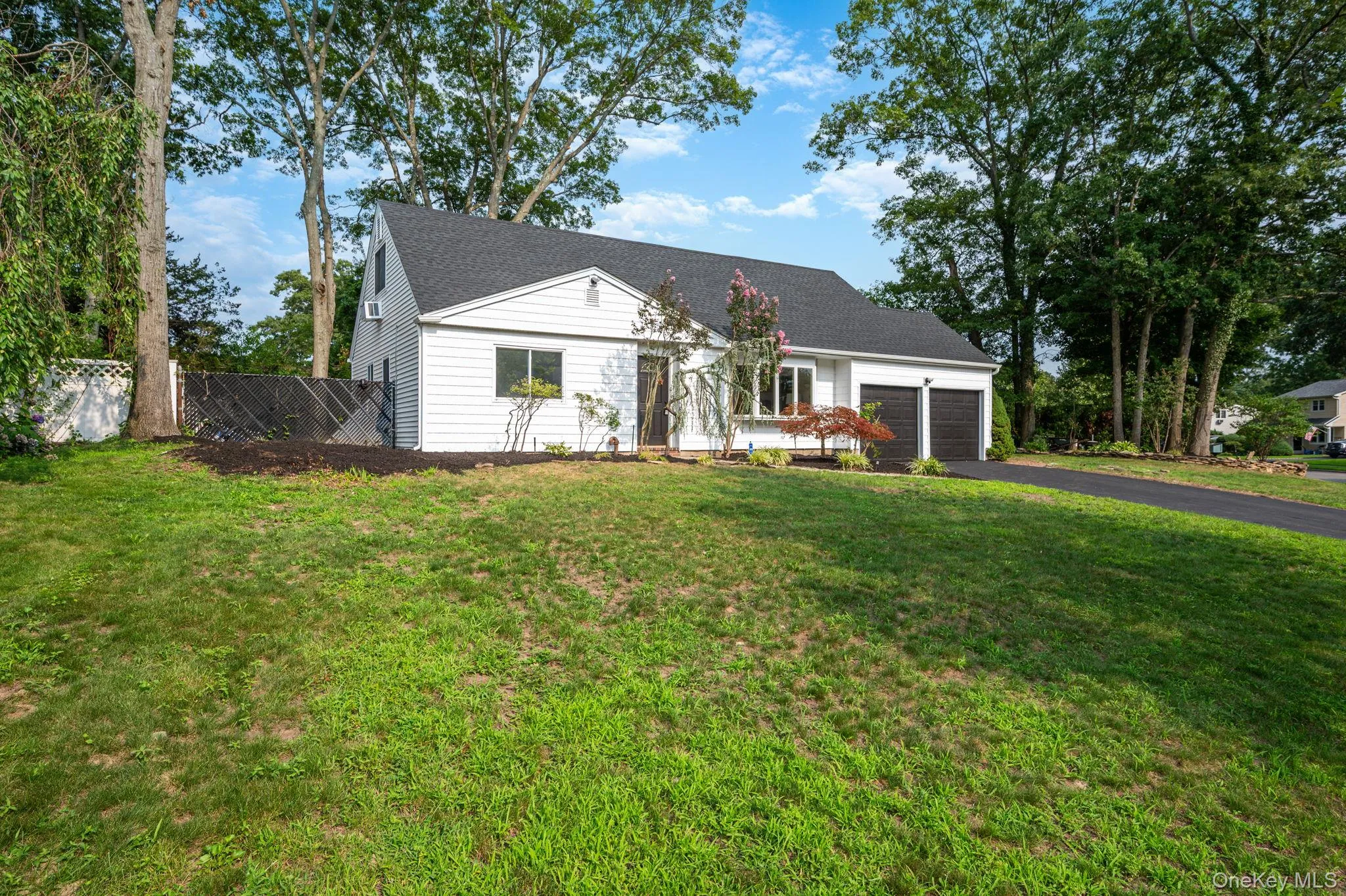 23 Dellmarie Lane, Smithtown, NY, 4 Bedrooms Bedrooms, 8 Rooms Rooms,2 BathroomsBathrooms,Residential,For Rent,Dellmarie,0,1038013 23 Dellmarie Lane, Smithtown, NY, 4 Bedrooms Bedrooms, 8 Rooms Rooms,2 BathroomsBathrooms,Residential,For Rent,Dellmarie,0,1038013