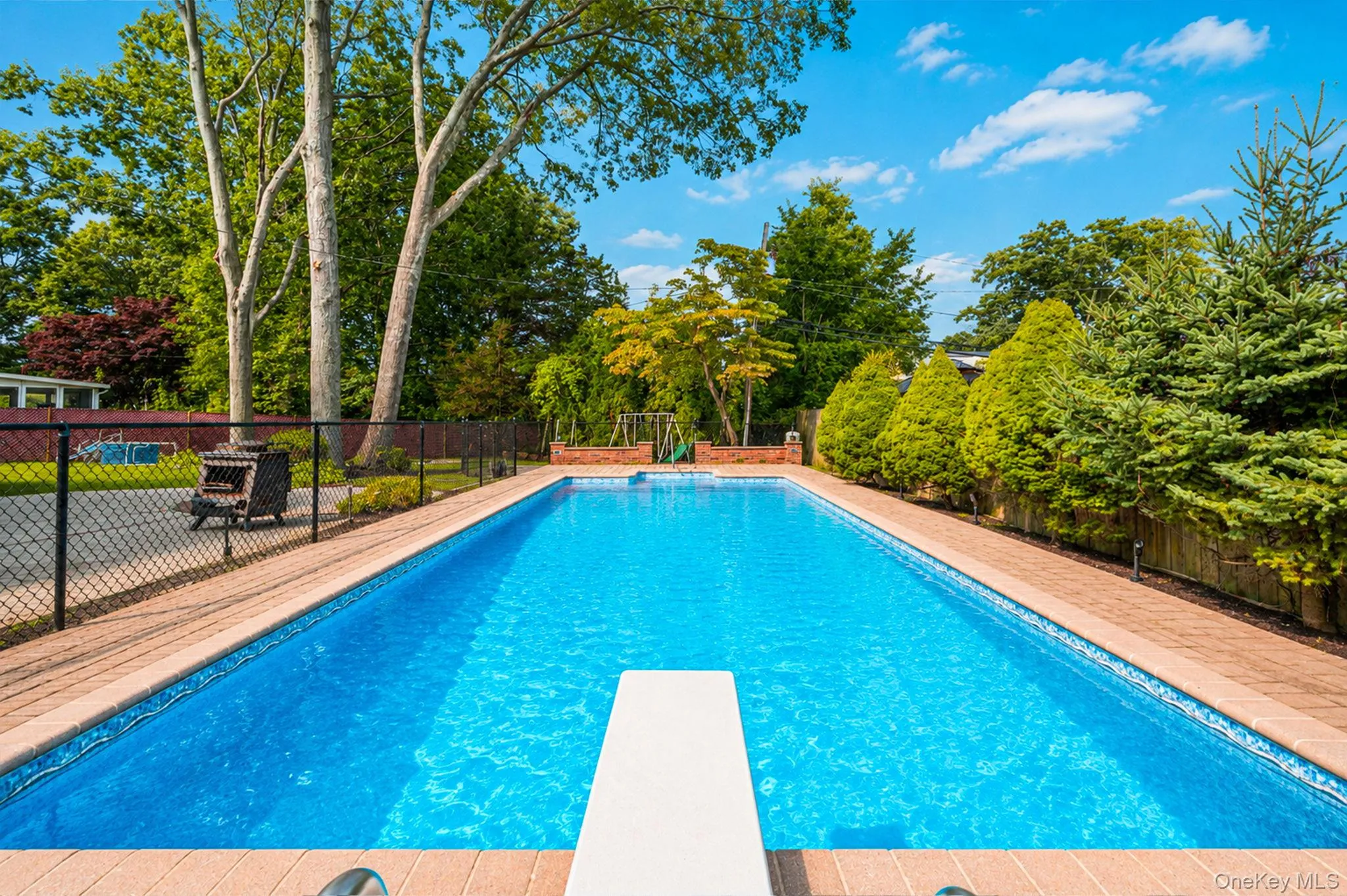 23 Dellmarie Lane, Smithtown, NY, 4 Bedrooms Bedrooms, 8 Rooms Rooms,2 BathroomsBathrooms,Residential,For Rent,Dellmarie,0,1038013 23 Dellmarie Lane, Smithtown, NY, 4 Bedrooms Bedrooms, 8 Rooms Rooms,2 BathroomsBathrooms,Residential,For Rent,Dellmarie,0,1038013
