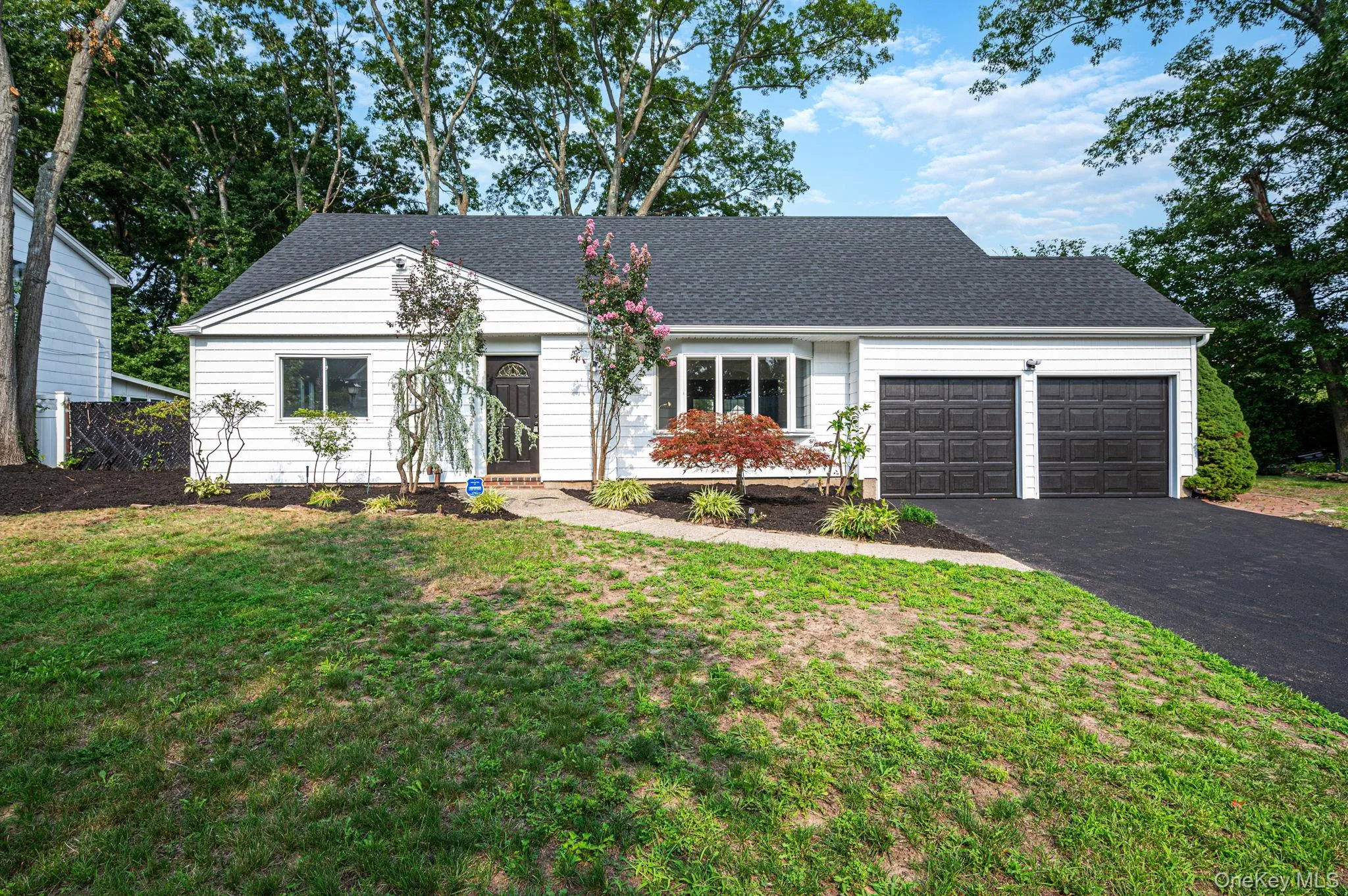 23 Dellmarie Lane, Smithtown, NY, 4 Bedrooms Bedrooms, 8 Rooms Rooms,2 BathroomsBathrooms,Residential,For Rent,Dellmarie,0,1038013 23 Dellmarie Lane, Smithtown, NY, 4 Bedrooms Bedrooms, 8 Rooms Rooms,2 BathroomsBathrooms,Residential,For Rent,Dellmarie,0,1038013