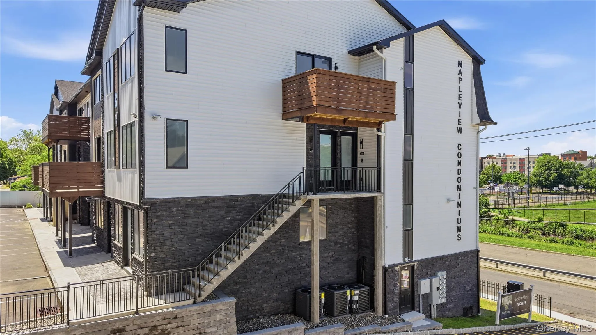 80 Memorial Park Drive, Ramapo, NY, 4 Bedrooms Bedrooms, 7 Rooms Rooms,2 BathroomsBathrooms,Residential,For Rent,Memorial Park,0,1038018 80 Memorial Park Drive, Ramapo, NY, 4 Bedrooms Bedrooms, 7 Rooms Rooms,2 BathroomsBathrooms,Residential,For Rent,Memorial Park,0,1038018