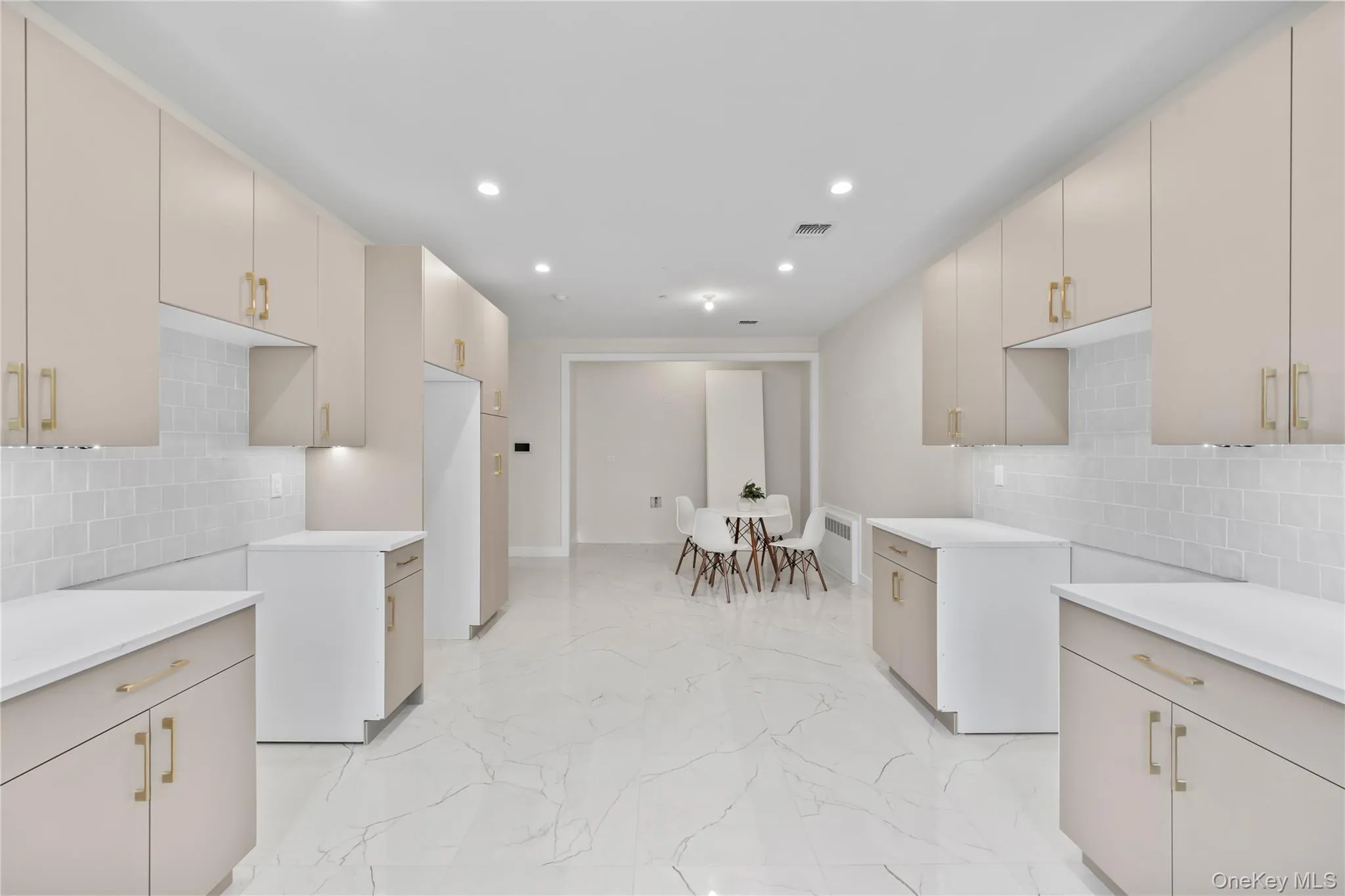 80 Memorial Park Drive, Ramapo, NY, 4 Bedrooms Bedrooms, 7 Rooms Rooms,2 BathroomsBathrooms,Residential,For Rent,Memorial Park,0,1038018 80 Memorial Park Drive, Ramapo, NY, 4 Bedrooms Bedrooms, 7 Rooms Rooms,2 BathroomsBathrooms,Residential,For Rent,Memorial Park,0,1038018