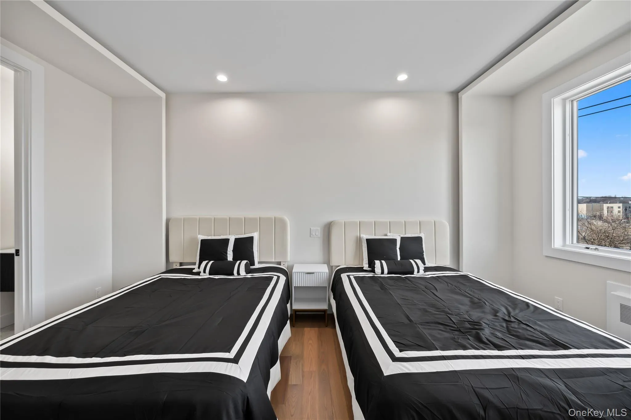 80 Memorial Park Drive, Ramapo, NY, 4 Bedrooms Bedrooms, 7 Rooms Rooms,2 BathroomsBathrooms,Residential,For Rent,Memorial Park,0,1038018 80 Memorial Park Drive, Ramapo, NY, 4 Bedrooms Bedrooms, 7 Rooms Rooms,2 BathroomsBathrooms,Residential,For Rent,Memorial Park,0,1038018