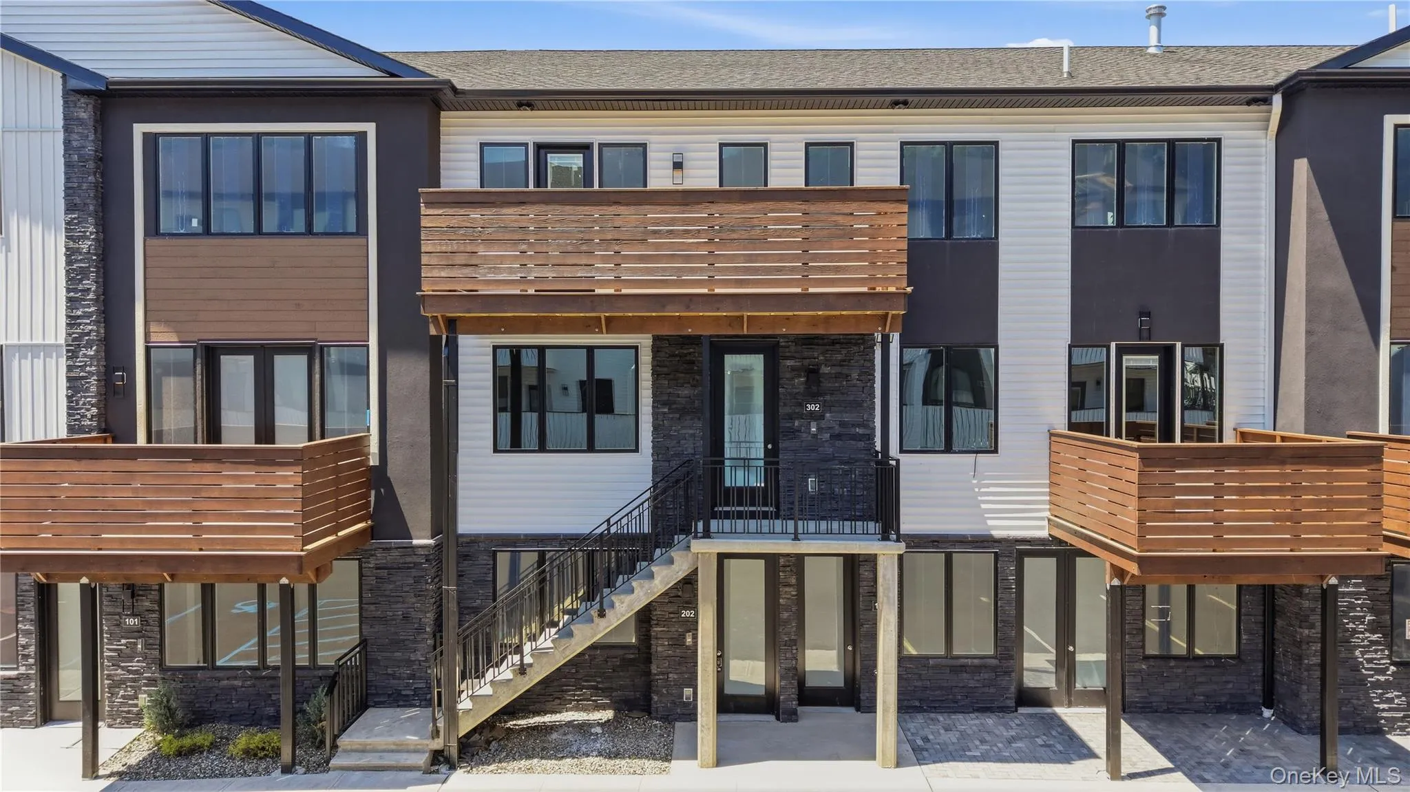 80 Memorial Park Drive, Ramapo, NY, 4 Bedrooms Bedrooms, 7 Rooms Rooms,2 BathroomsBathrooms,Residential,For Rent,Memorial Park,0,1038018 80 Memorial Park Drive, Ramapo, NY, 4 Bedrooms Bedrooms, 7 Rooms Rooms,2 BathroomsBathrooms,Residential,For Rent,Memorial Park,0,1038018